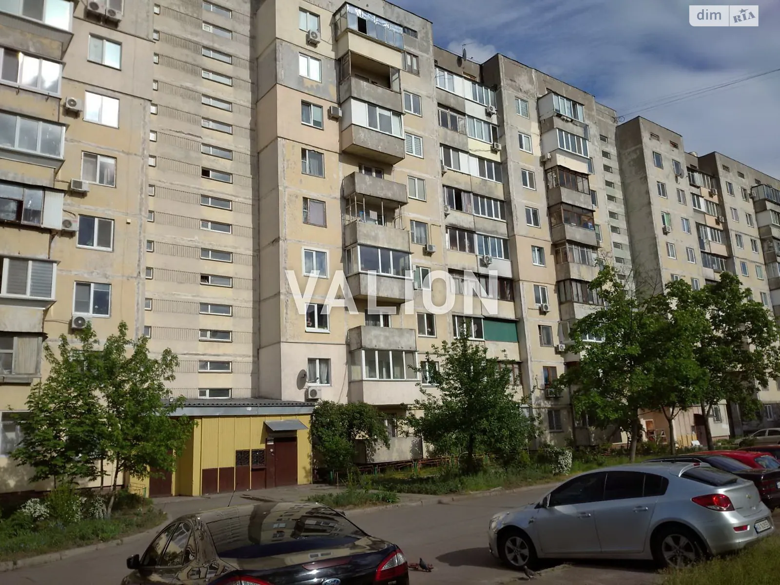 Продається 3-кімнатна квартира 74.8 кв. м у Києві, вул. Приозерна, 12А - фото 1