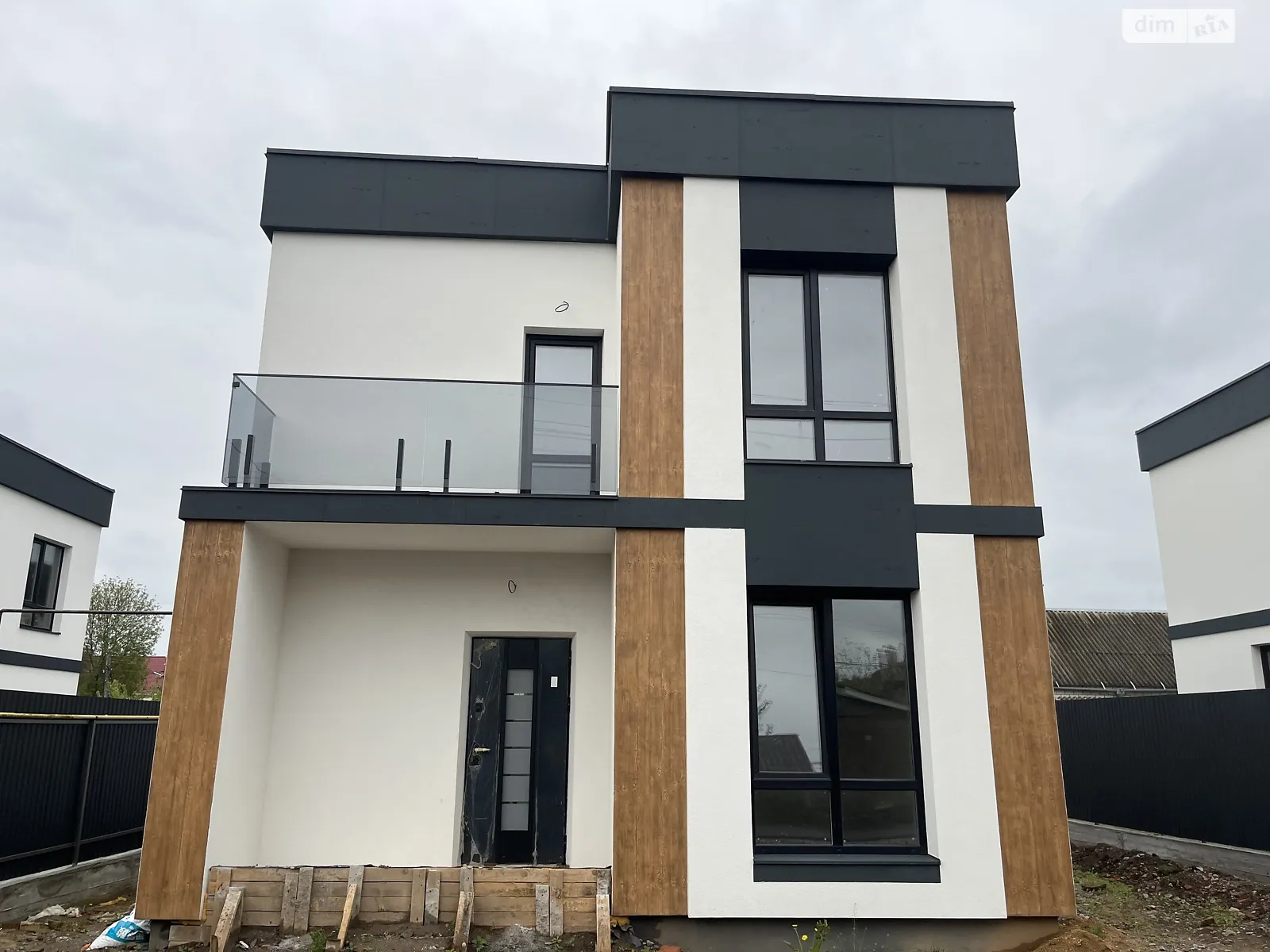 Продається будинок 2 поверховий 125 кв. м з балконом, цена: 140000 $ - фото 1