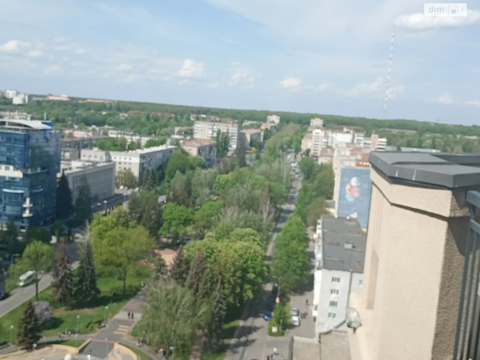 Продается 1-комнатная квартира 51 кв. м в Виннице, просп. Космонавтов, 49 - фото 1