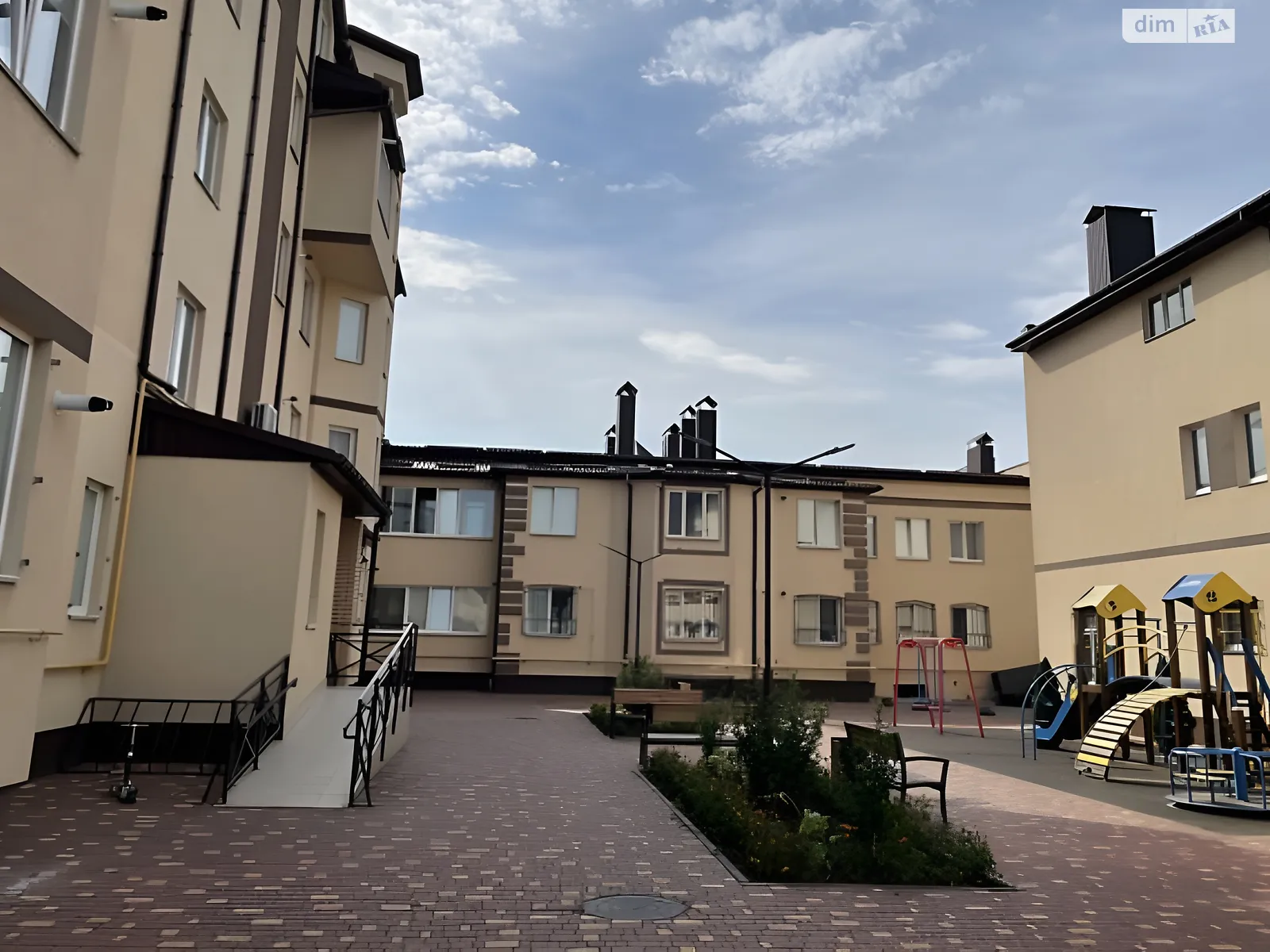 Продается 2-комнатная квартира 66.1 кв. м в Виннице, цена: 70999 $ - фото 1