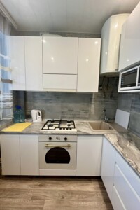 Продаж квартири, Харків, р‑н. Індустріальний, ст.м. Індустріальна, Таджицька вулиця, буд. 13
