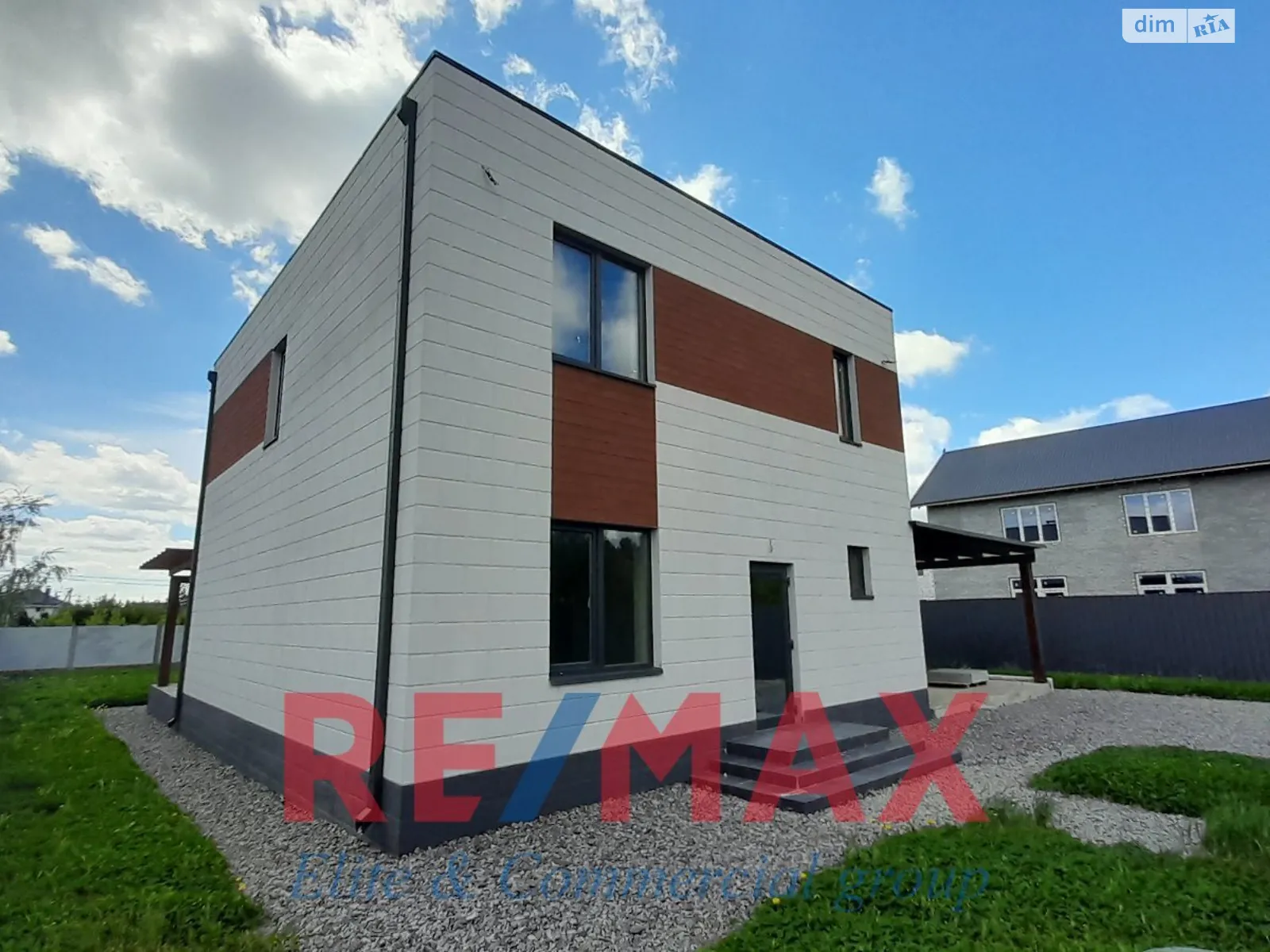 Продається будинок 2 поверховий 164.4 кв. м з гаражем, цена: 115000 $ - фото 1