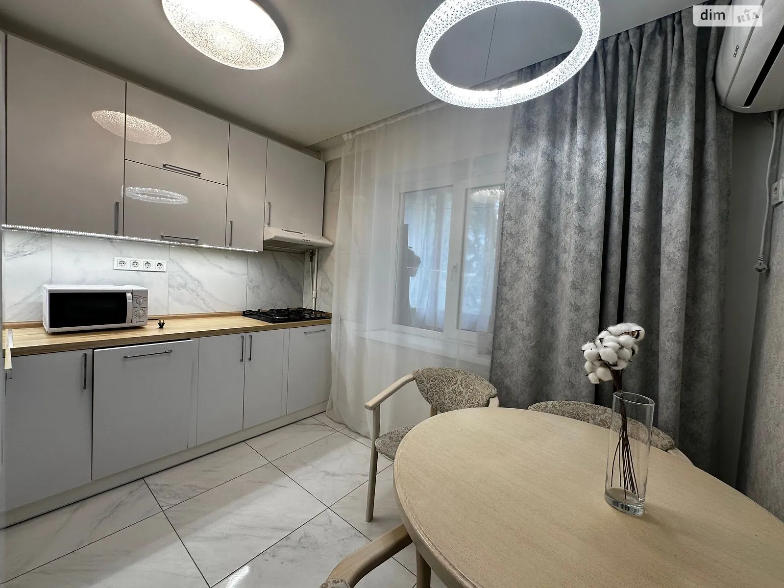 Продається 2-кімнатна квартира 54 кв. м у Києві, вул. Половецька, 14А - фото 1