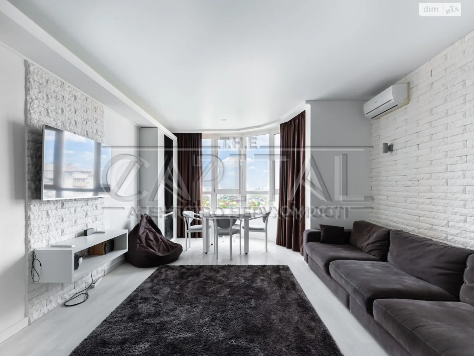 Здається в оренду 3-кімнатна квартира 106.1 кв. м у, цена: 900 $ - фото 1