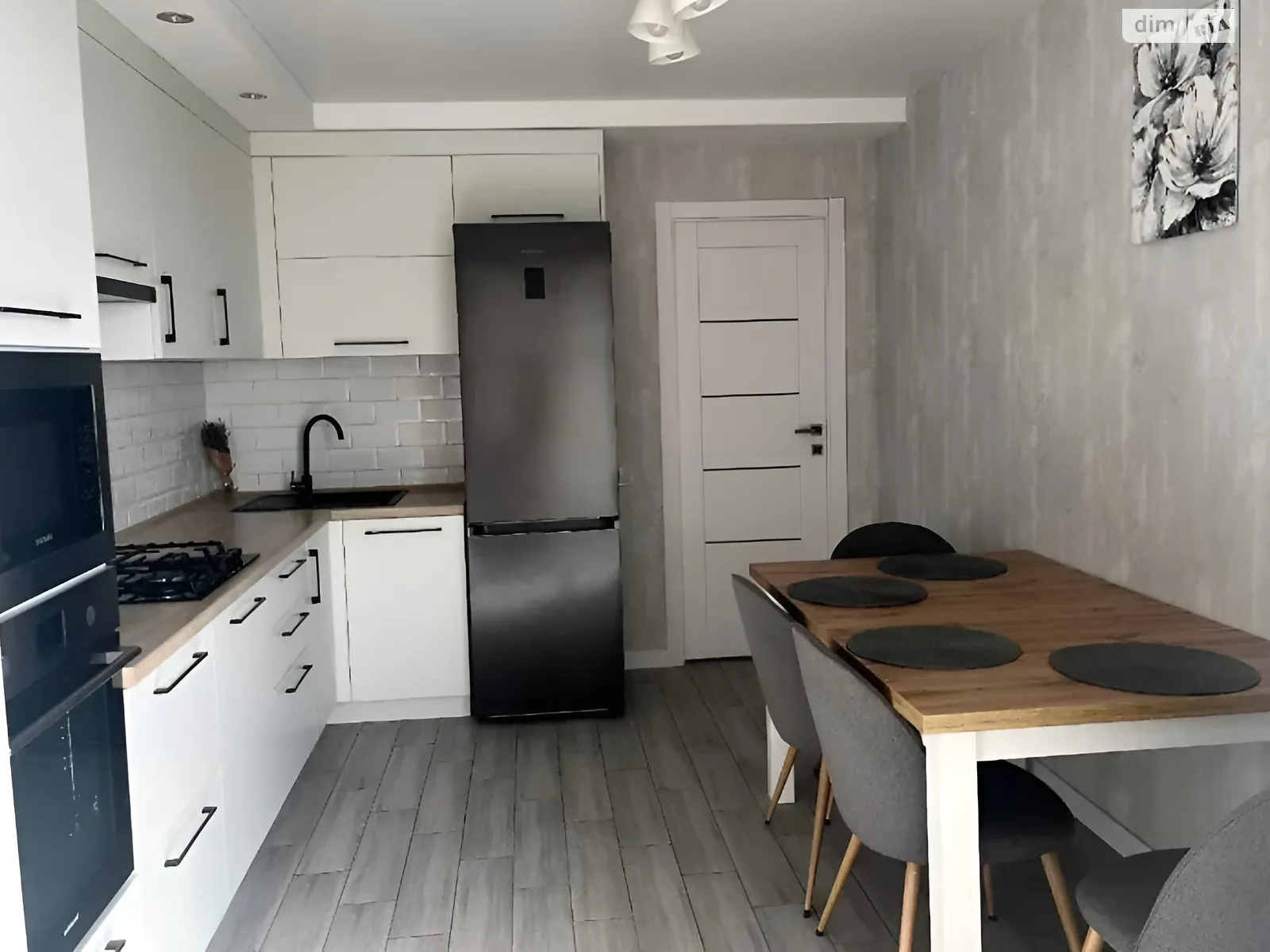 Продается 2-комнатная квартира 72 кв. м в Виннице, Немировское шоссе, 94А - фото 1