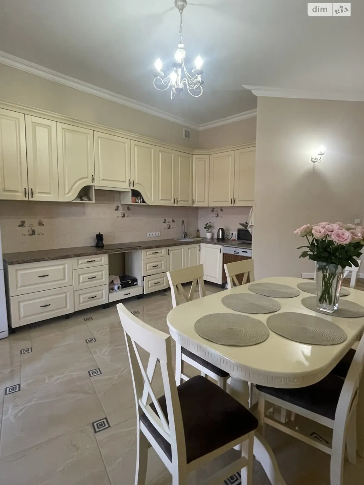 Продается одноэтажный дом 163 кв. м с участком, цена: 220000 $ - фото 1