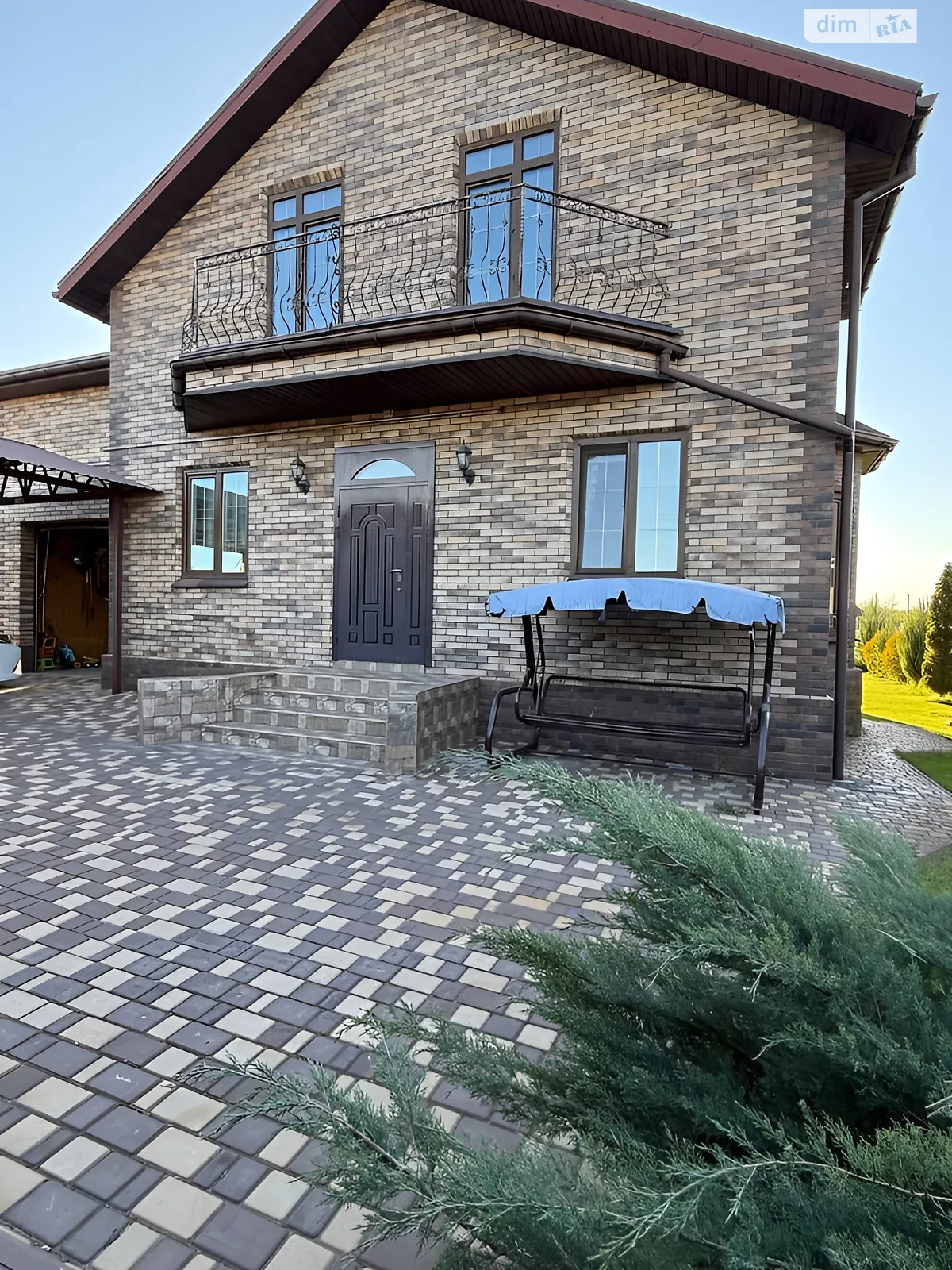 Продається будинок 2 поверховий 200 кв. м з терасою, цена: 265000 $ - фото 1