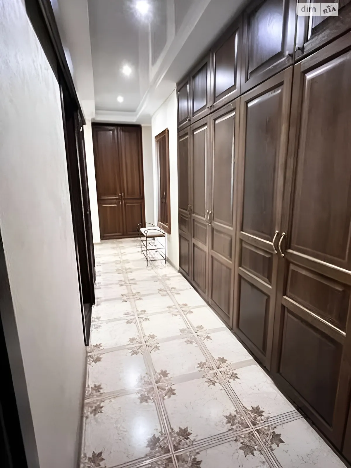 Здається в оренду 2-кімнатна квартира 65 кв. м у Одесі, вул. Академіка Корольова, 72 - фото 1