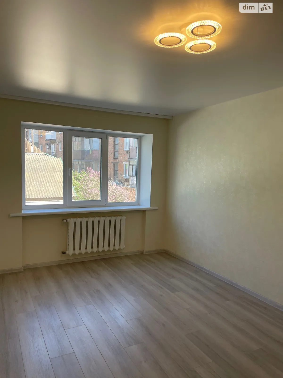 Продается 3-комнатная квартира 56 кв. м в Казатине, вулиця Склярова - фото 1