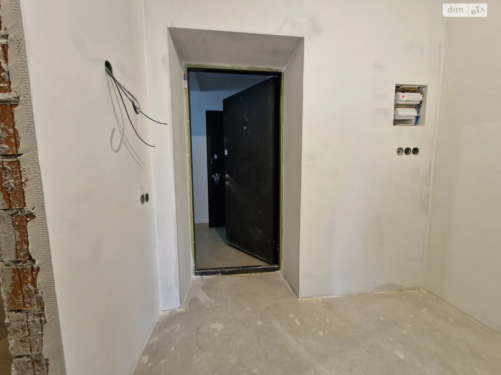 Продается 2-комнатная квартира 52 кв. м в Ивано-Франковске, ул. Павла Полуботка, 18 корпус 12 - фото 1
