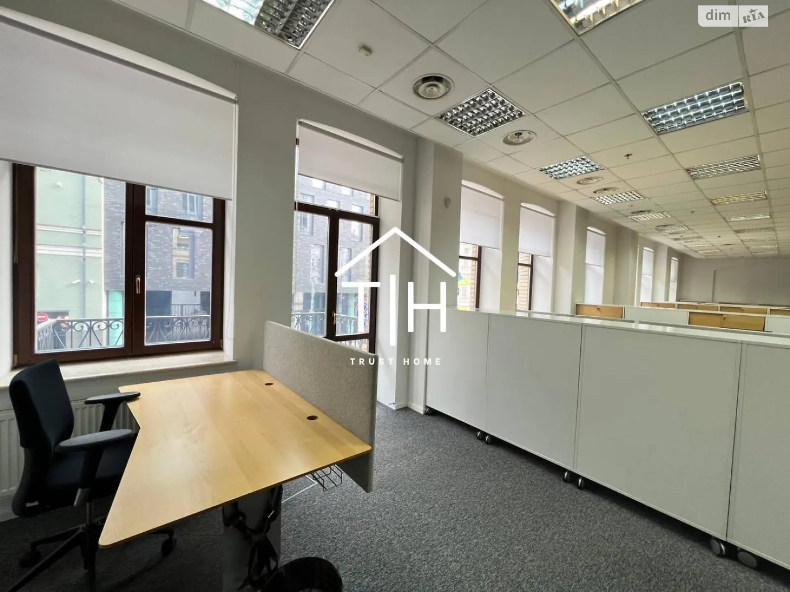 Здається в оренду офіс 425 кв. м в бізнес-центрі, цена: 12750 $ - фото 1
