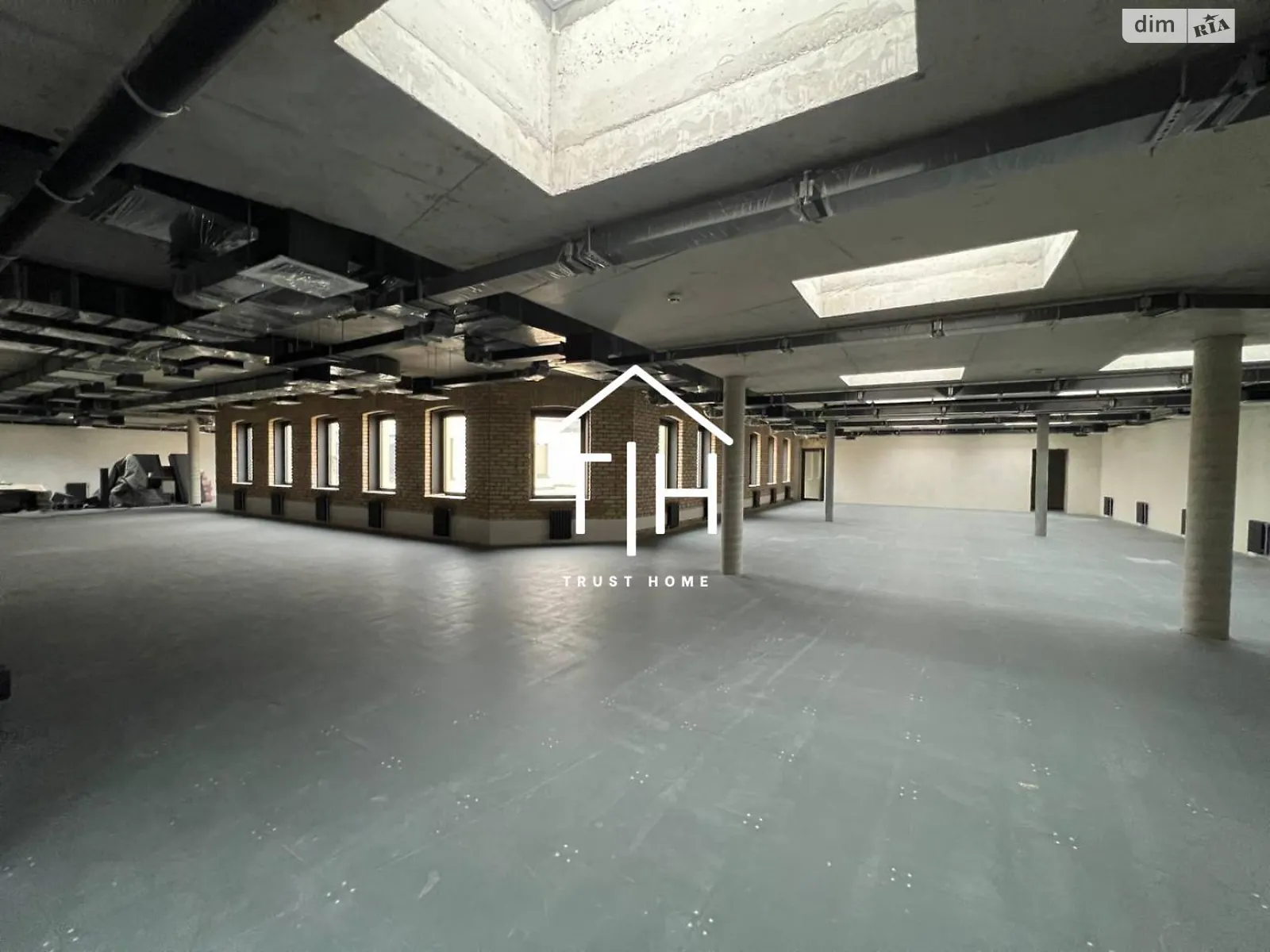 Здається в оренду офіс 1200 кв. м в бізнес-центрі, цена: 36000 $ - фото 1