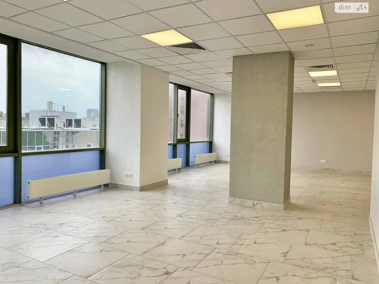 Здається в оренду офіс 132 кв. м в бізнес-центрі, цена: 850 $ - фото 1