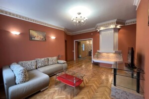 Довгострокова оренда квартири, Львів, р‑н. Центр, Дорошенка Петра вулиця
