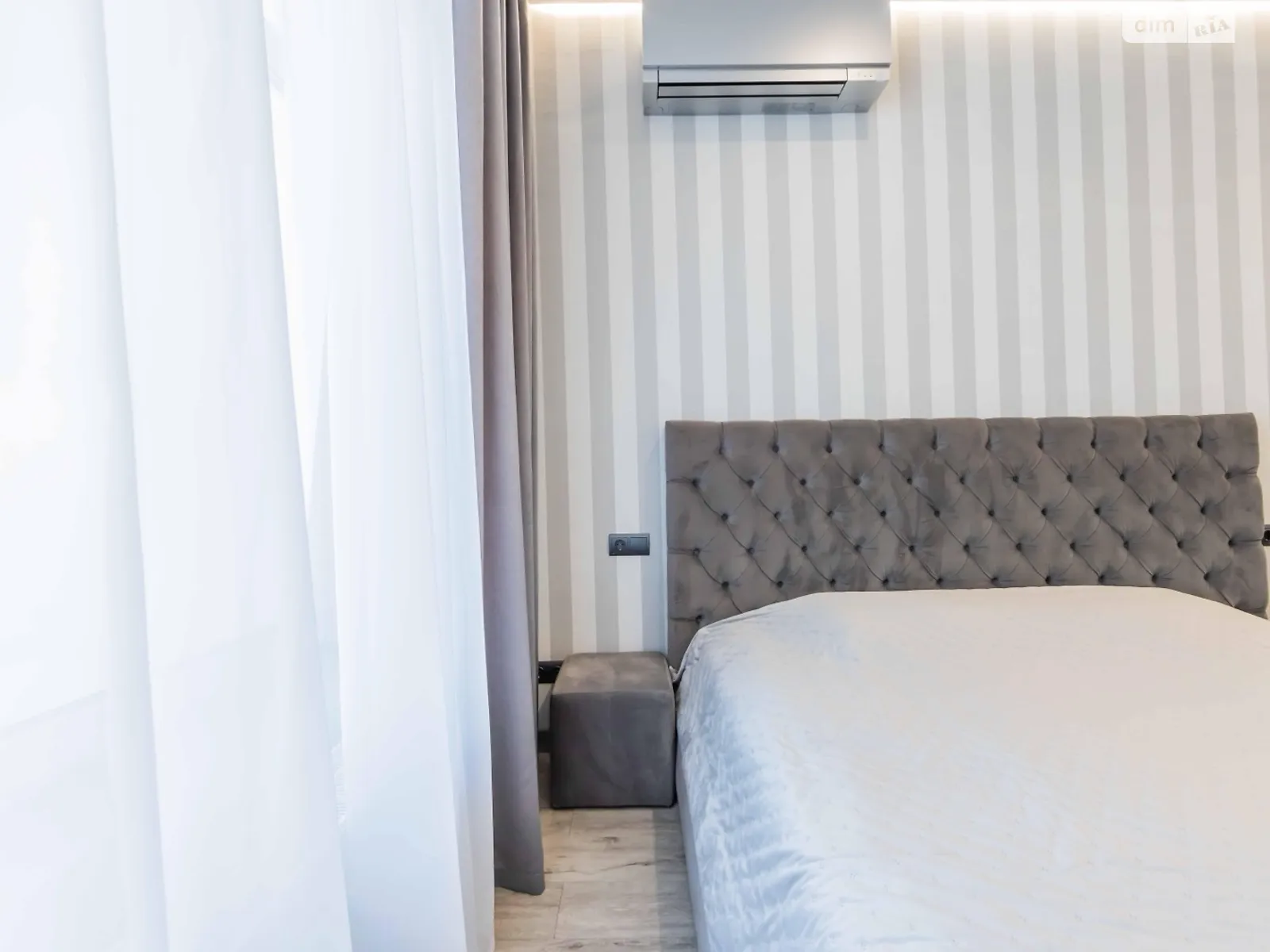 Продается 4-комнатная квартира 130.5 кв. м в Киеве, ул. Саксаганского, 28 - фото 1