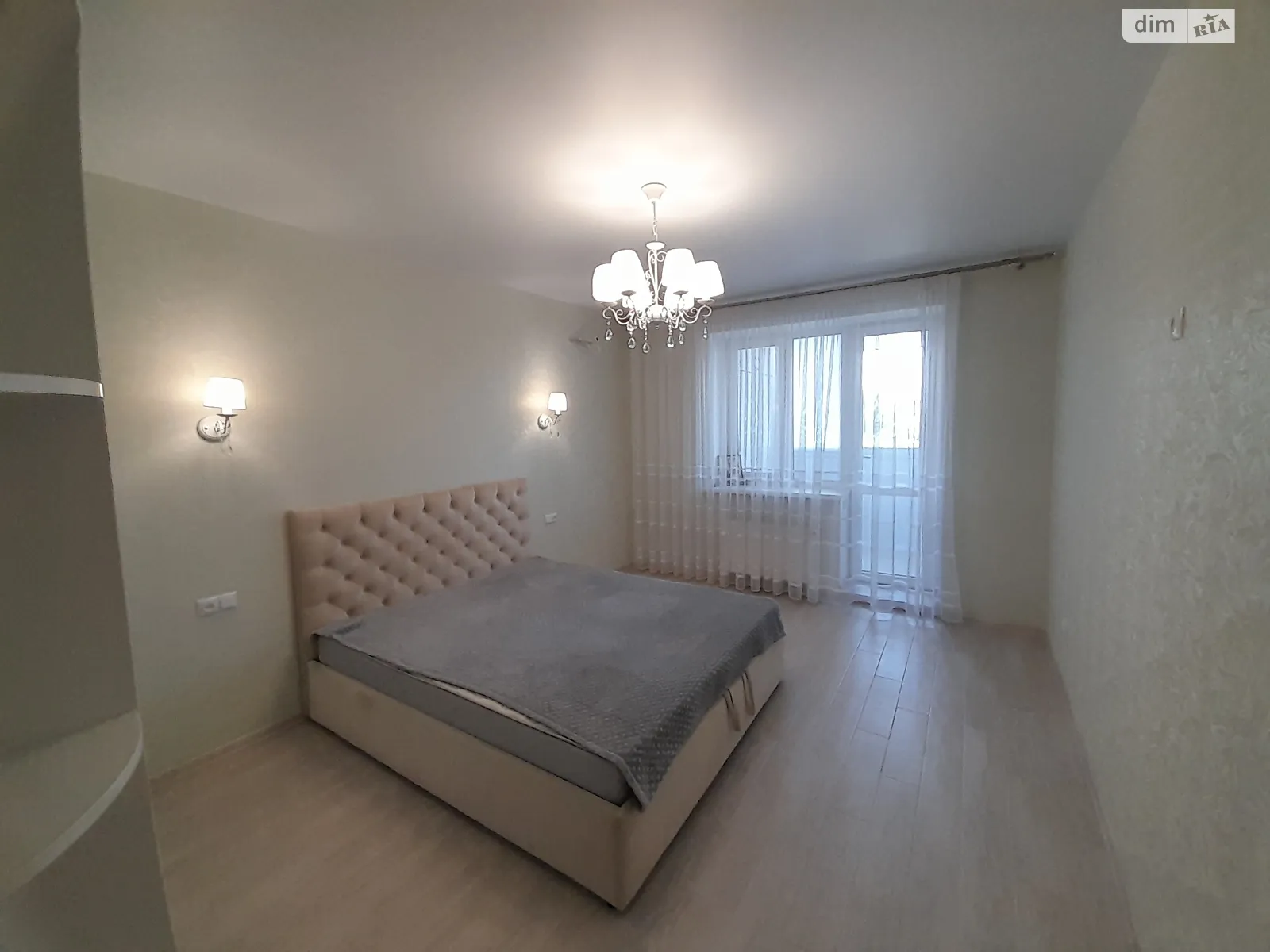 Сдается в аренду 1-комнатная квартира 45 кв. м в Одессе, ул. Костанди, 203 - фото 1