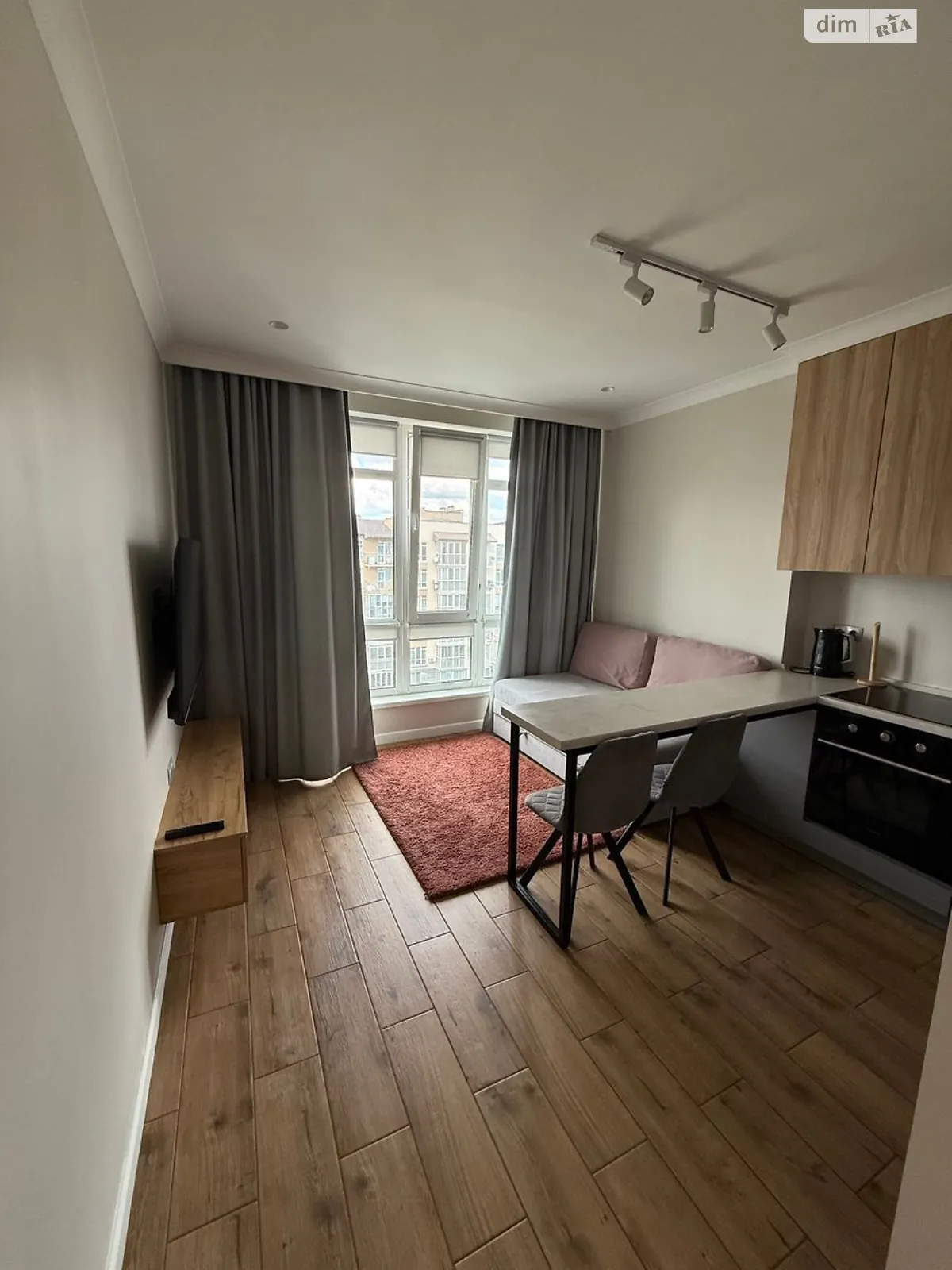 Сдается в аренду 1-комнатная квартира 43.3 кв. м в Киеве, ул. Метрологическая, 56 - фото 1