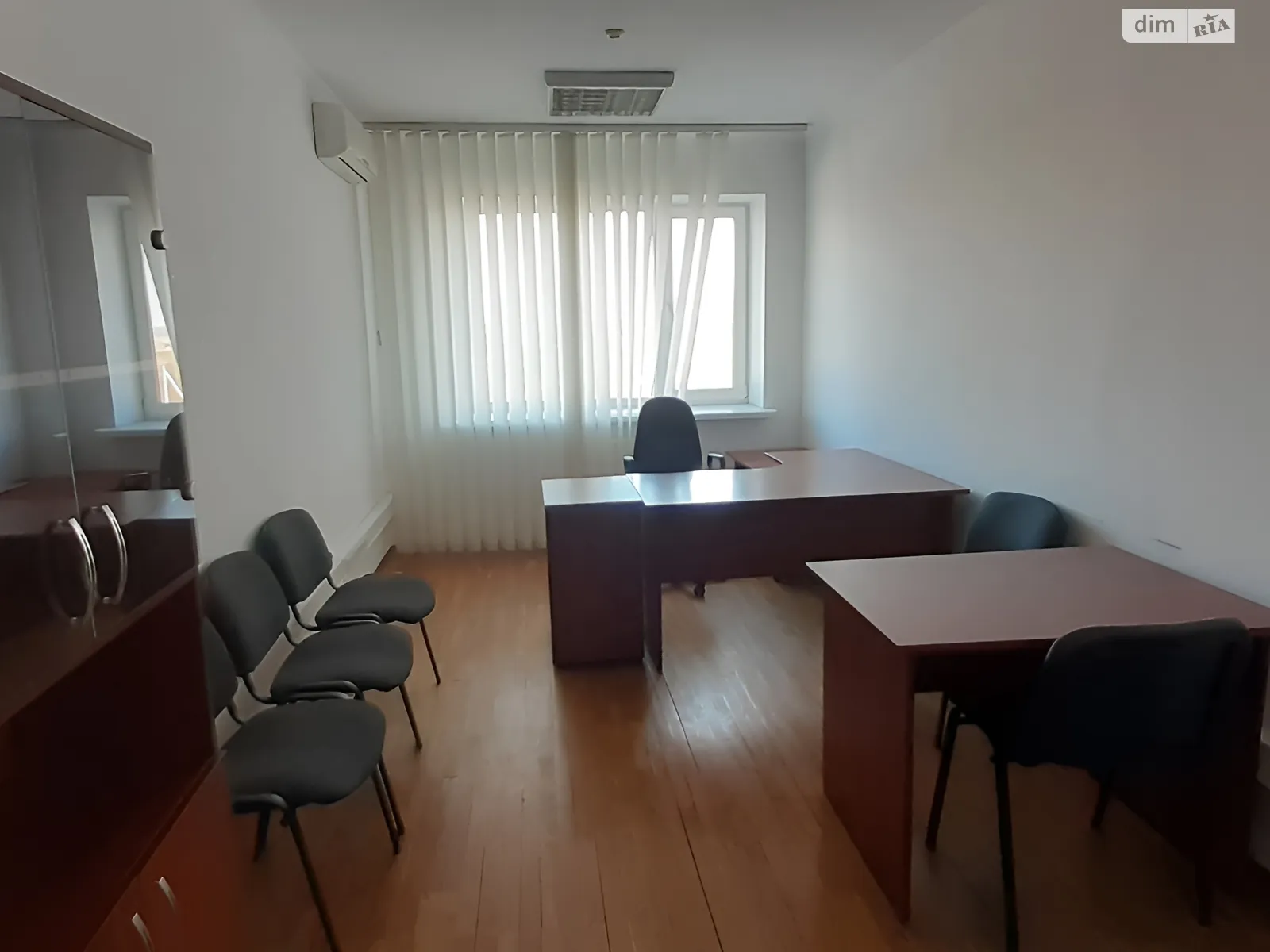 Сдается в аренду офис 500 кв. м в бизнес-центре, цена: 1200 грн - фото 1
