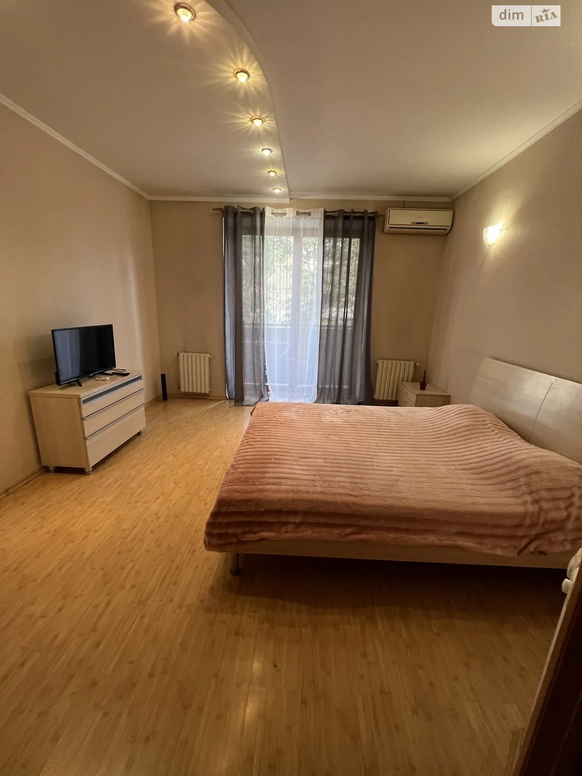 пров. Шампанський, 2/1 Приморський Одеса - фото 1