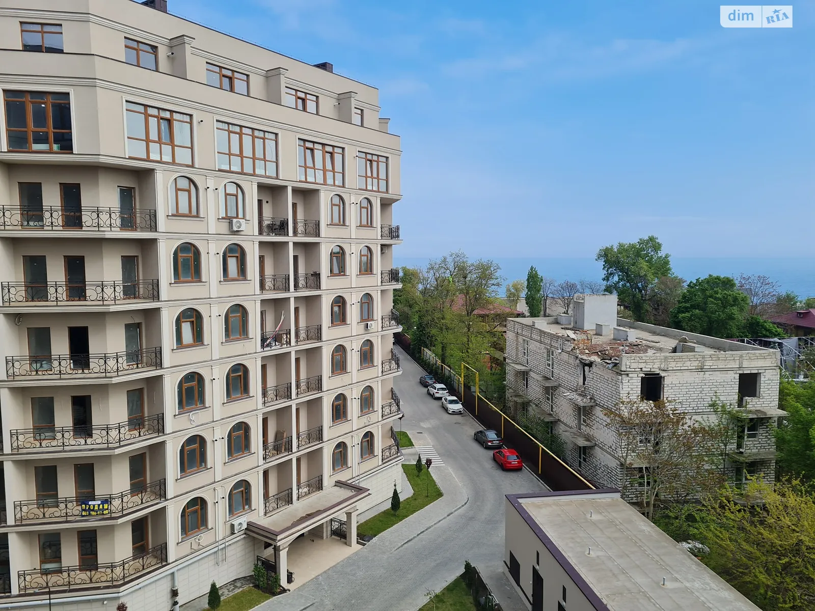 Продается 1-комнатная квартира 49.1 кв. м в Одессе, ул. Дача Ковалевского - фото 1