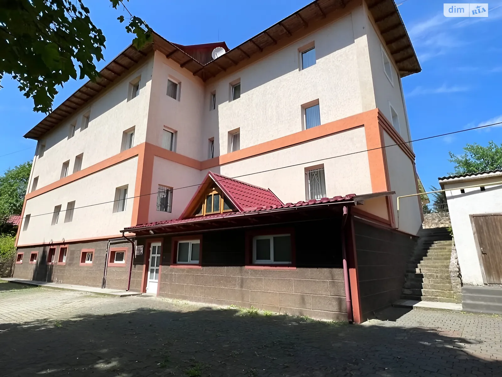 Продається будинок 4 поверховий 760 кв. м з ділянкою, цена: 1140000 $ - фото 1