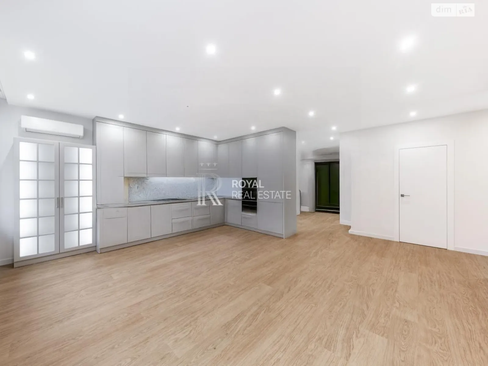 Продается 3-комнатная квартира 97.4 кв. м в Киеве, ул. Евгения Сверстюка(Марины Расковой), 6В - фото 1