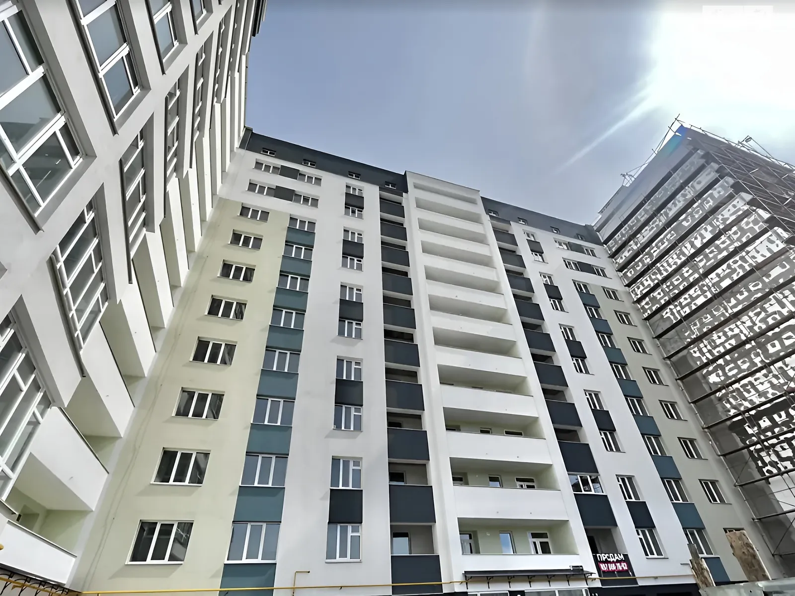 Продається 2-кімнатна квартира 66 кв. м у Хмельницькому, вул. Лісогринівецька, 30/3 - фото 1