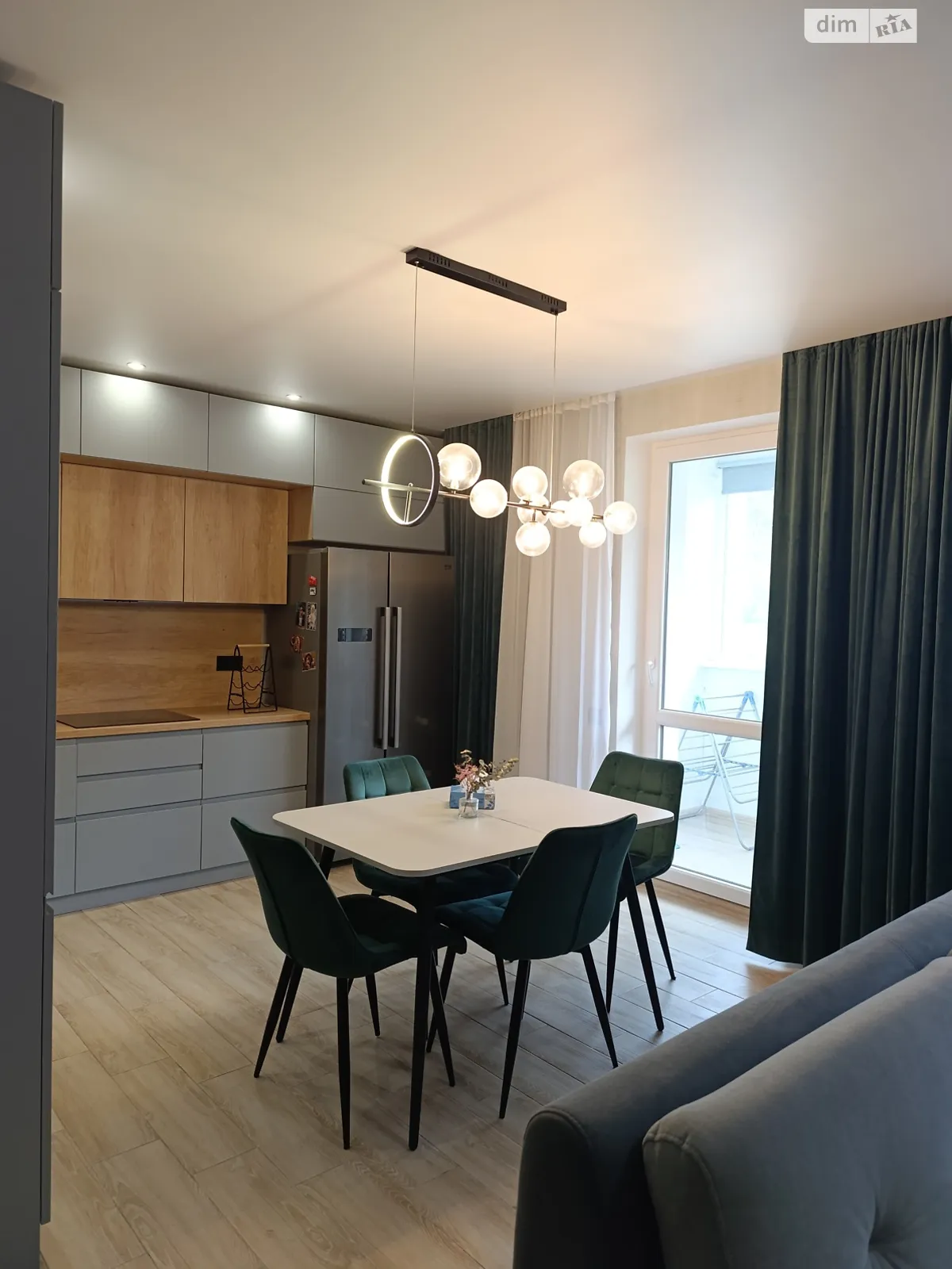 Продается 3-комнатная квартира 83 кв. м в Харькове, просп. Героев Харькова(Московский), 268Д - фото 1