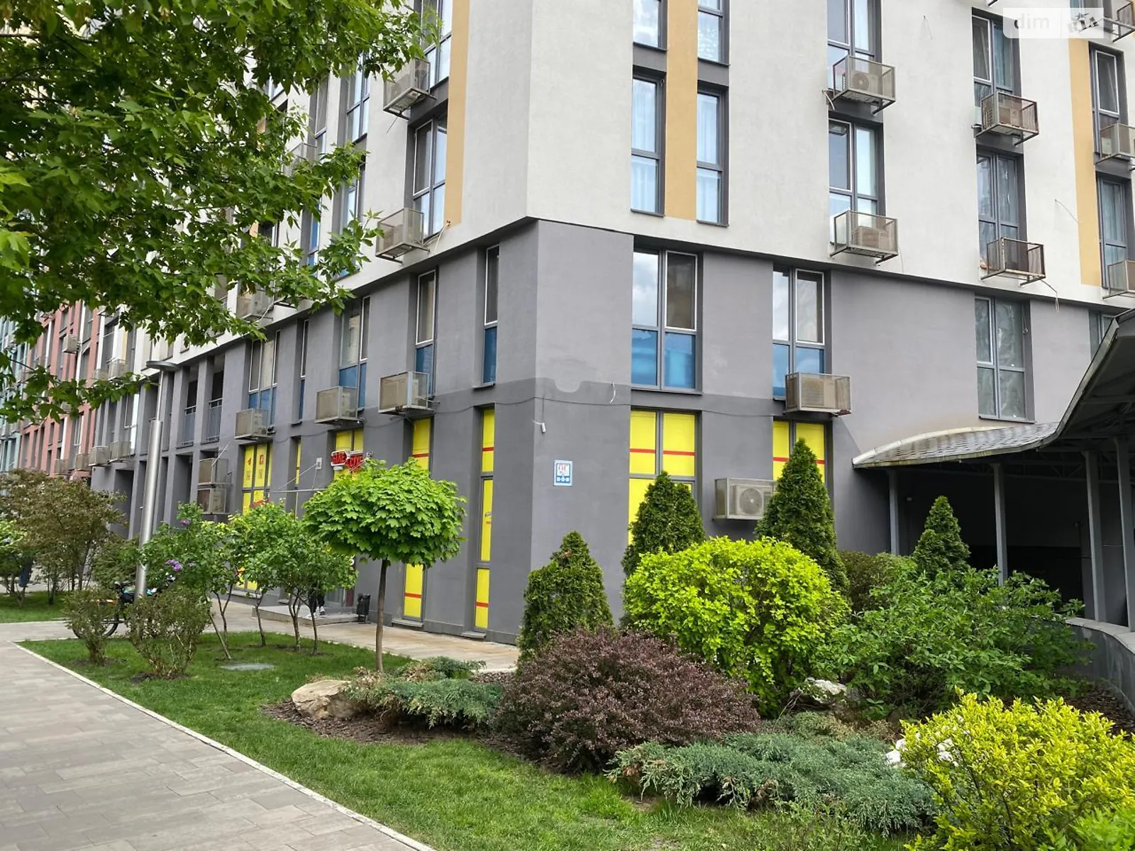 Продается 3-комнатная квартира 95 кв. м в Киеве, ул. Богдановская, 7В - фото 1
