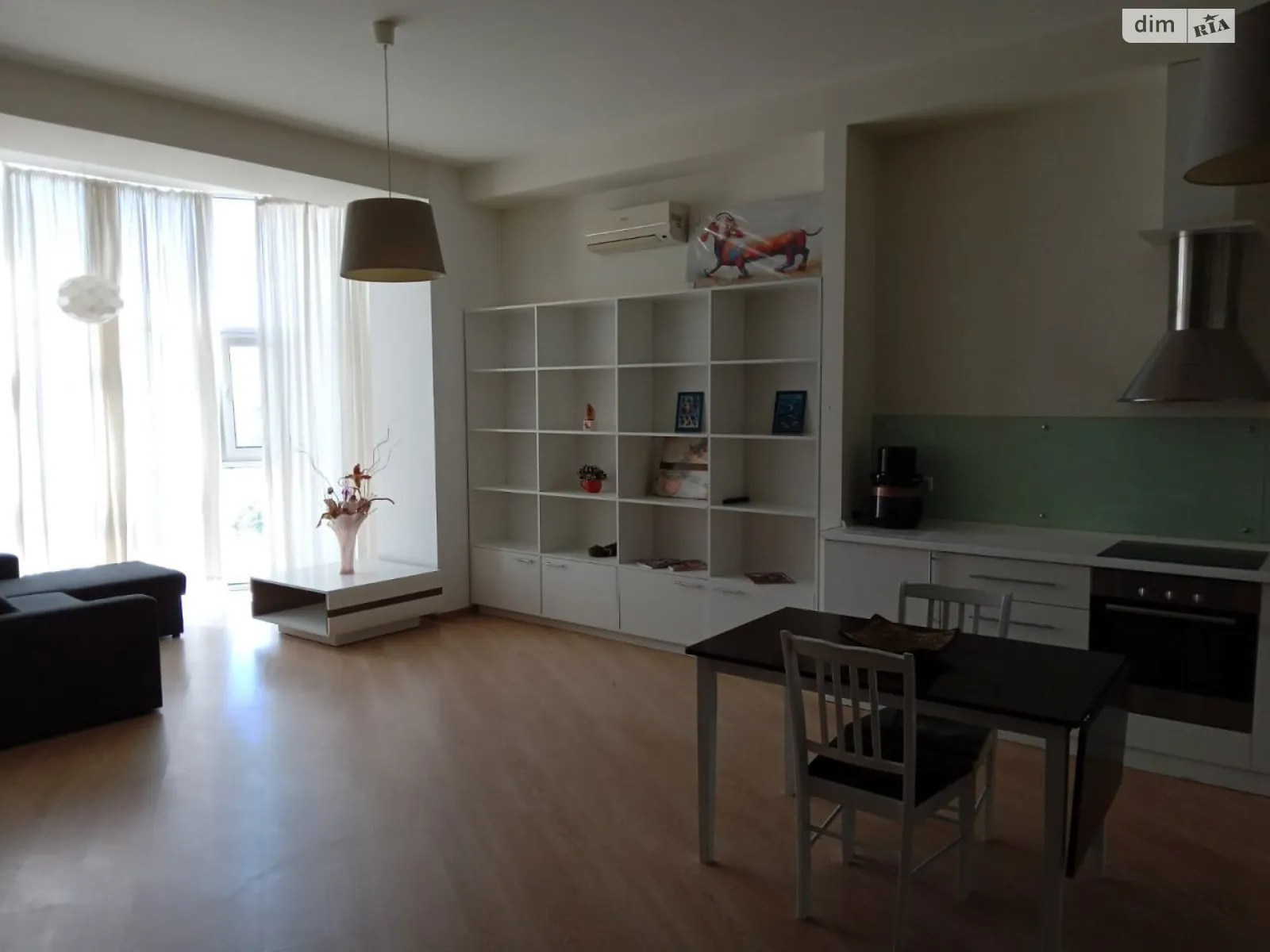 Продається 2-кімнатна квартира 100 кв. м у Одесі, бул. Лідерсівський, 5 - фото 1