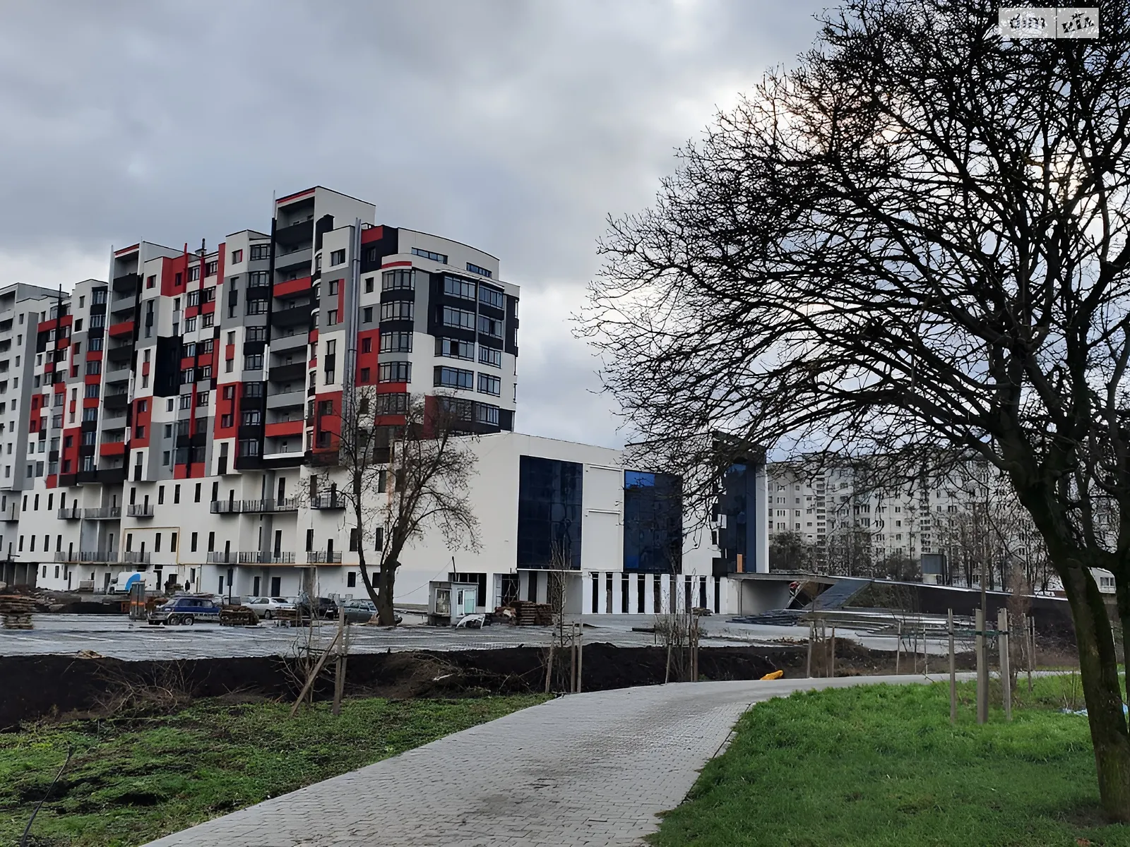 Продается 1-комнатная квартира 45 кв. м в Хмельницком, ул. Прибугская - фото 1