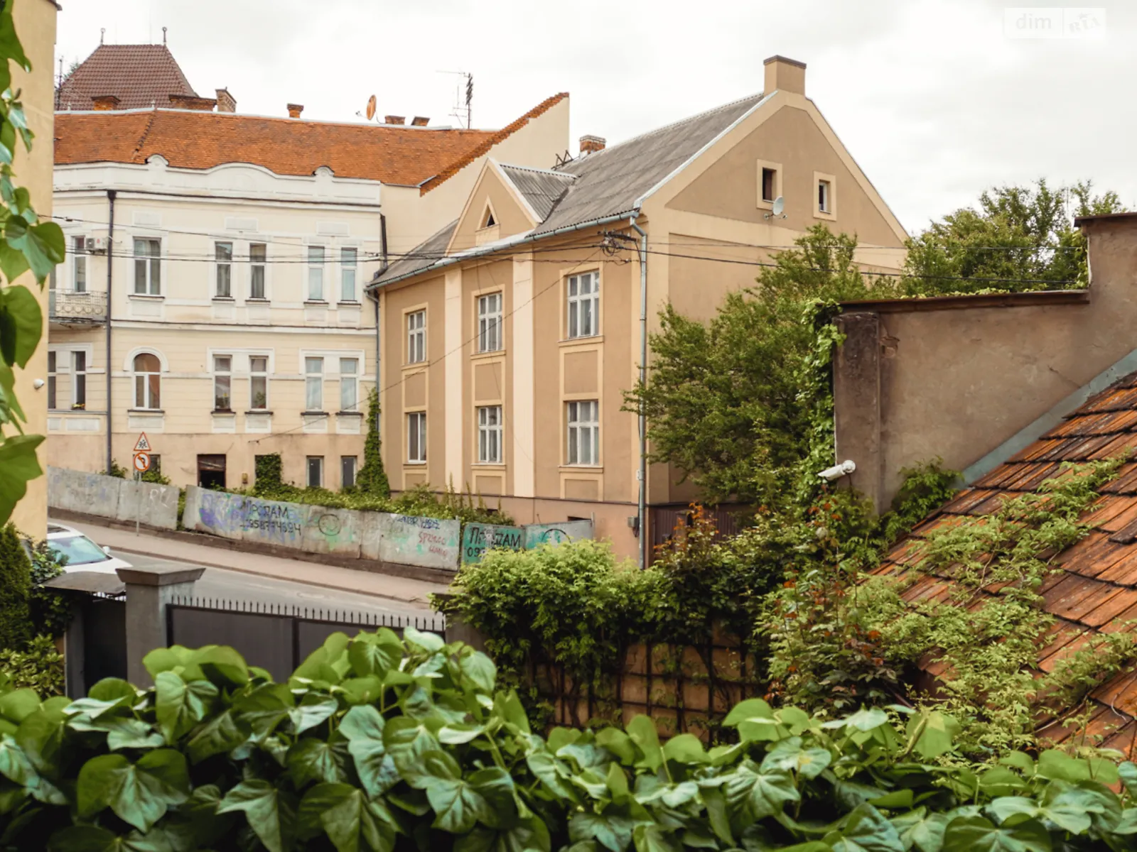 Продається 1-кімнатна квартира 30 кв. м у Ужгороді, цена: 55000 $ - фото 1