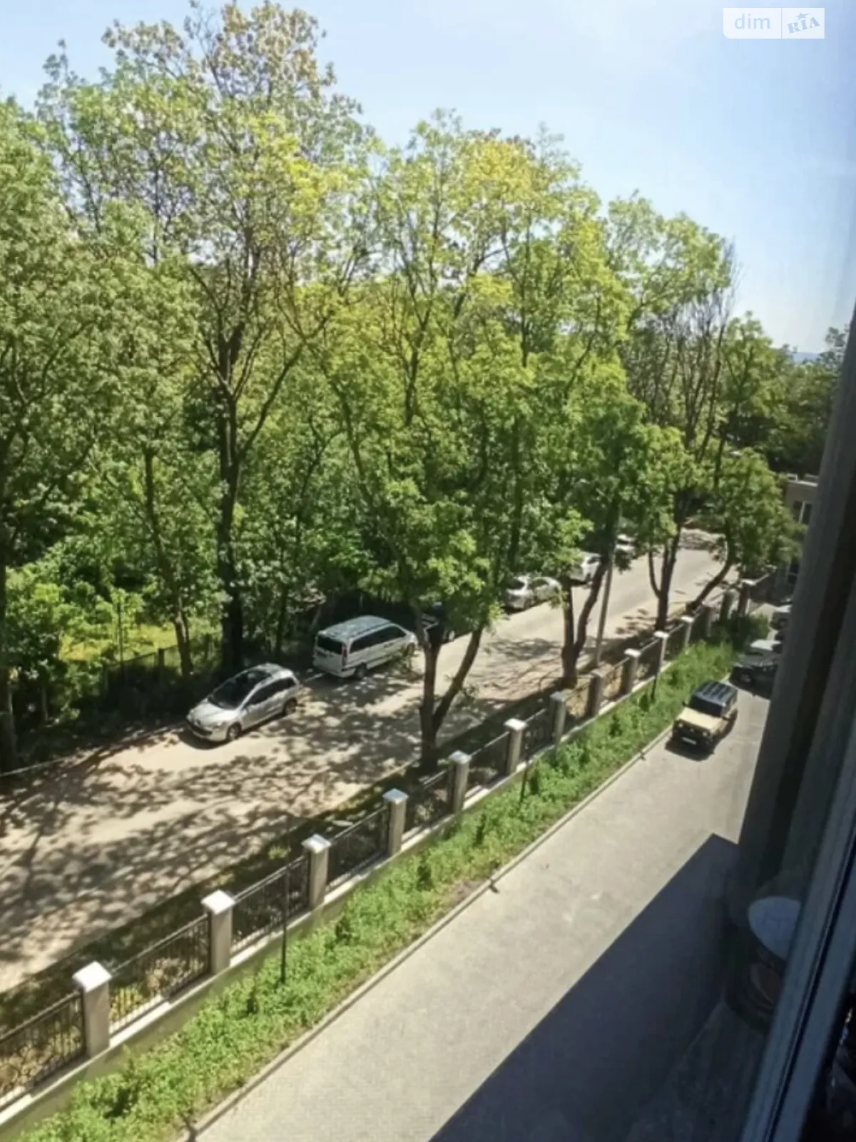 Продается 1-комнатная квартира 48 кв. м в Одессе, ул. Дача Ковалевского - фото 1