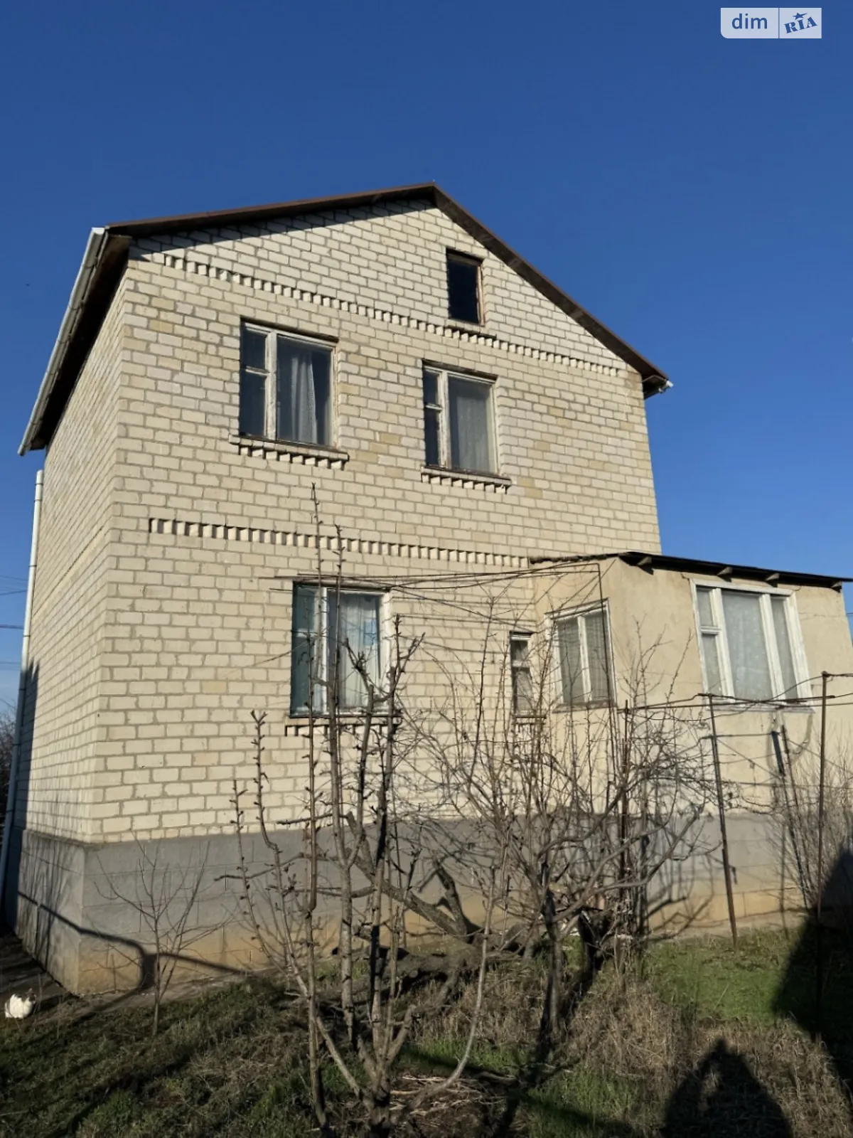 Продается дом на 2 этажа 120 кв. м с беседкой, цена: 27000 $ - фото 1