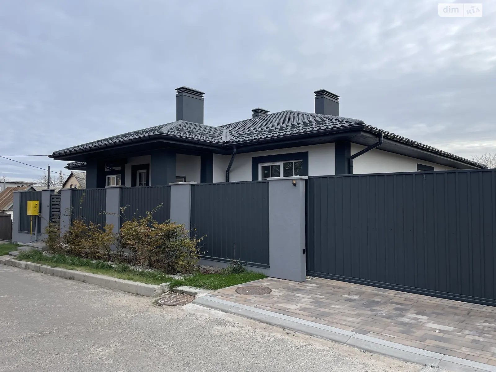 Продается одноэтажный дом 149.8 кв. м с подвалом, цена: 275000 $ - фото 1