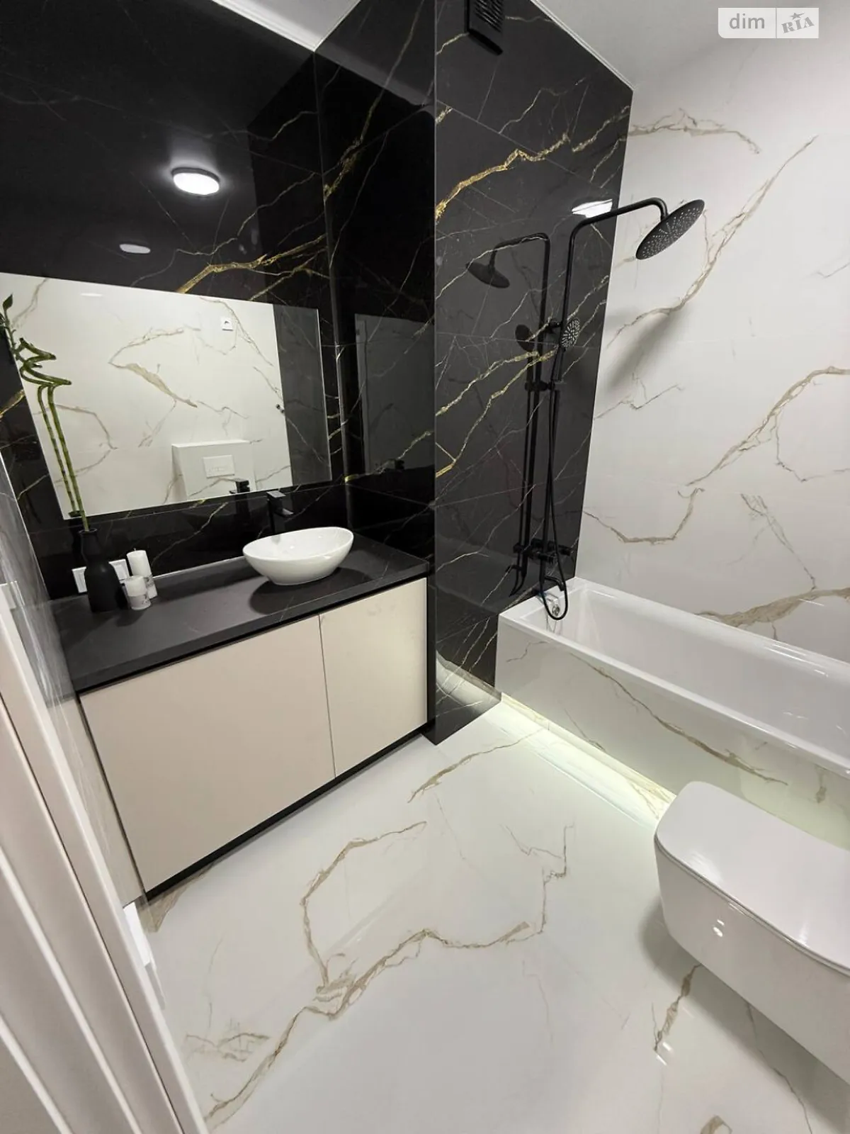 Продається 1-кімнатна квартира 42 кв. м у Одесі, цена: 70800 $ - фото 1