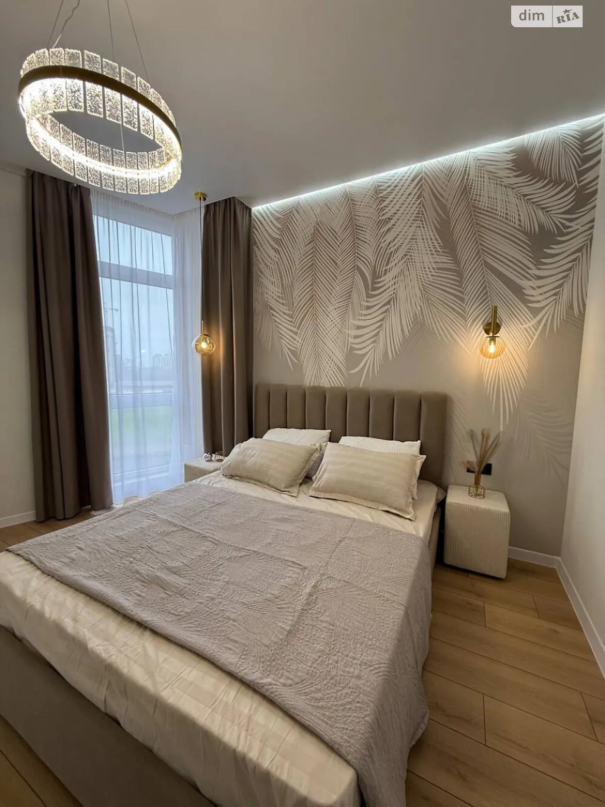 Продается 1-комнатная квартира 42 кв. м в Одессе, ул. Краснова - фото 1
