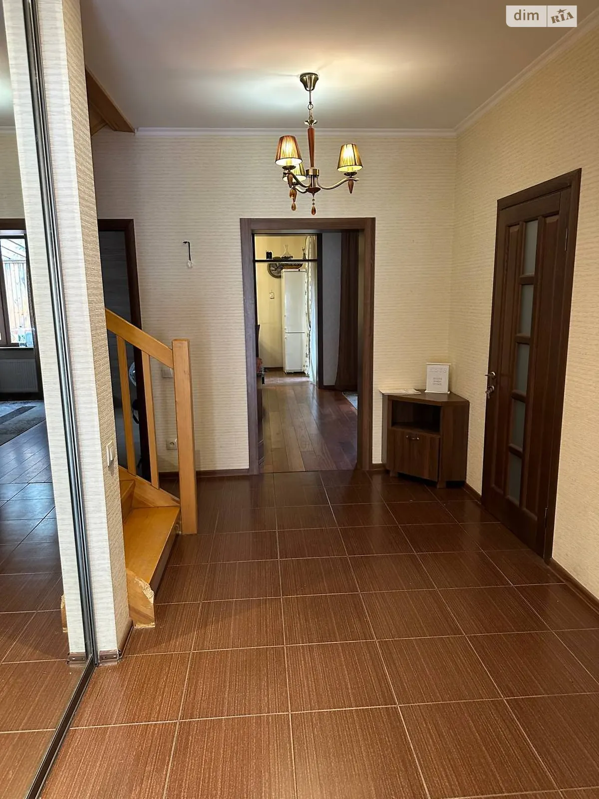 Сдается в аренду дом на 2 этажа 150 кв. м с террасой, цена: 1500 $ - фото 1