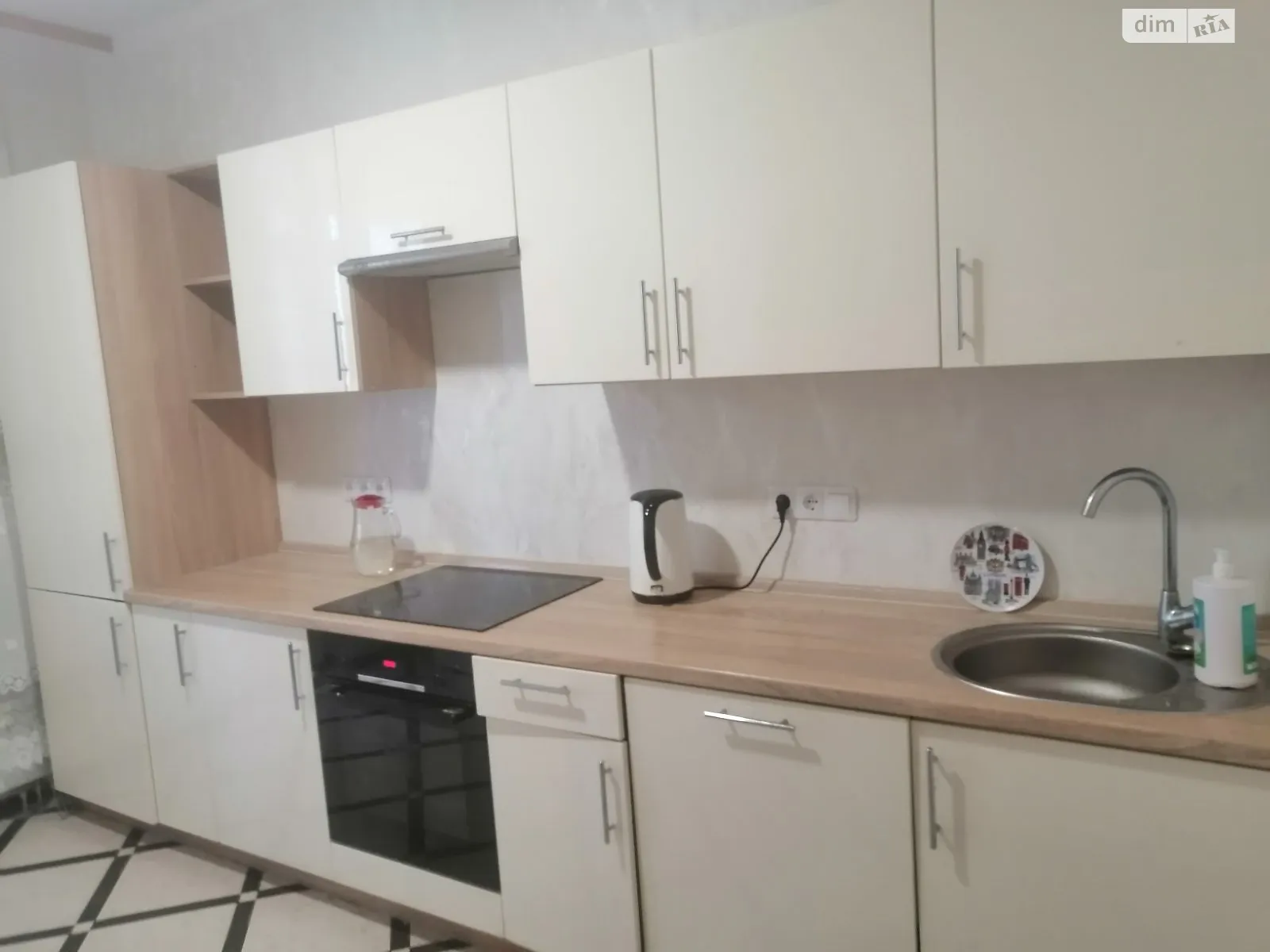 Сдается в аренду 3-комнатная квартира 79.6 кв. м в Киеве, ул. Каховская, 62А - фото 1