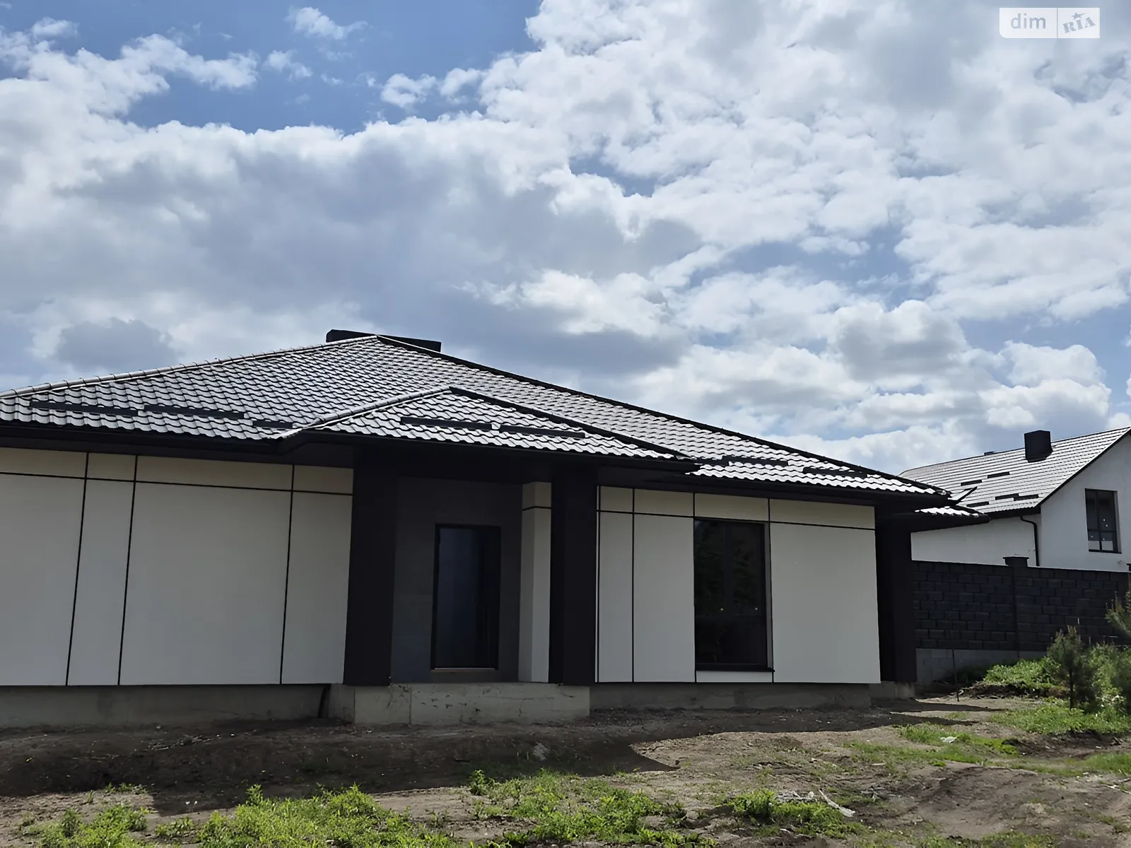 Продається одноповерховий будинок 85 кв. м з верандою, цена: 62000 $ - фото 1