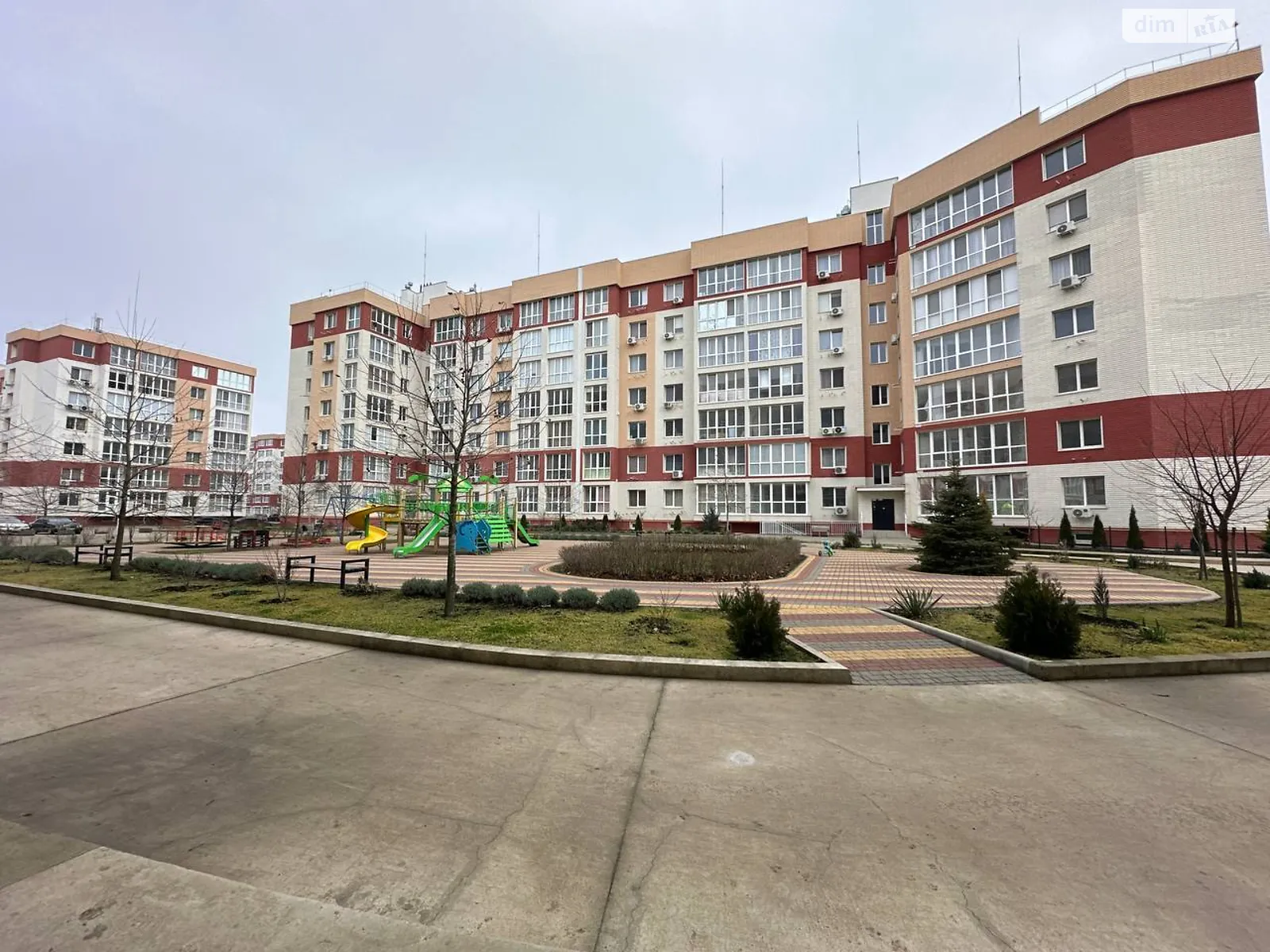 Продается 2-комнатная квартира 62.7 кв. м в Лиманке, ул. Строительная, 50Б - фото 1
