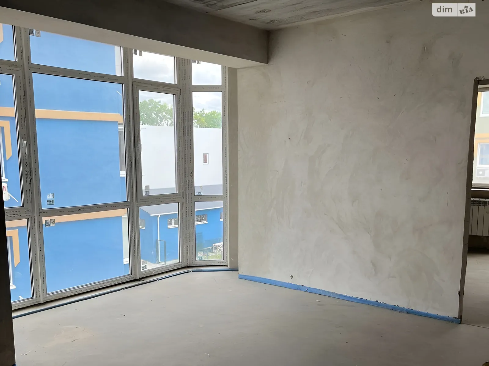 Продається 3-кімнатна квартира 71.9 кв. м у Гатне, вул. Тополева, 6/2 - фото 1