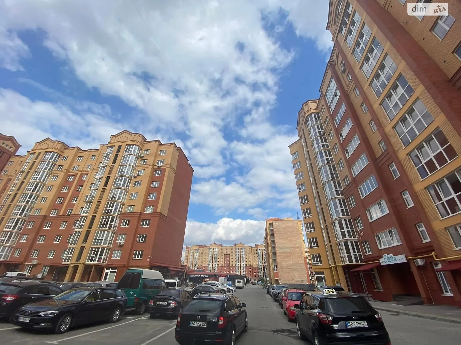 1-комнатная квартира 45.5 кв. м в Тернополе, пер. Генерала Мирона Тарнавского - фото 1