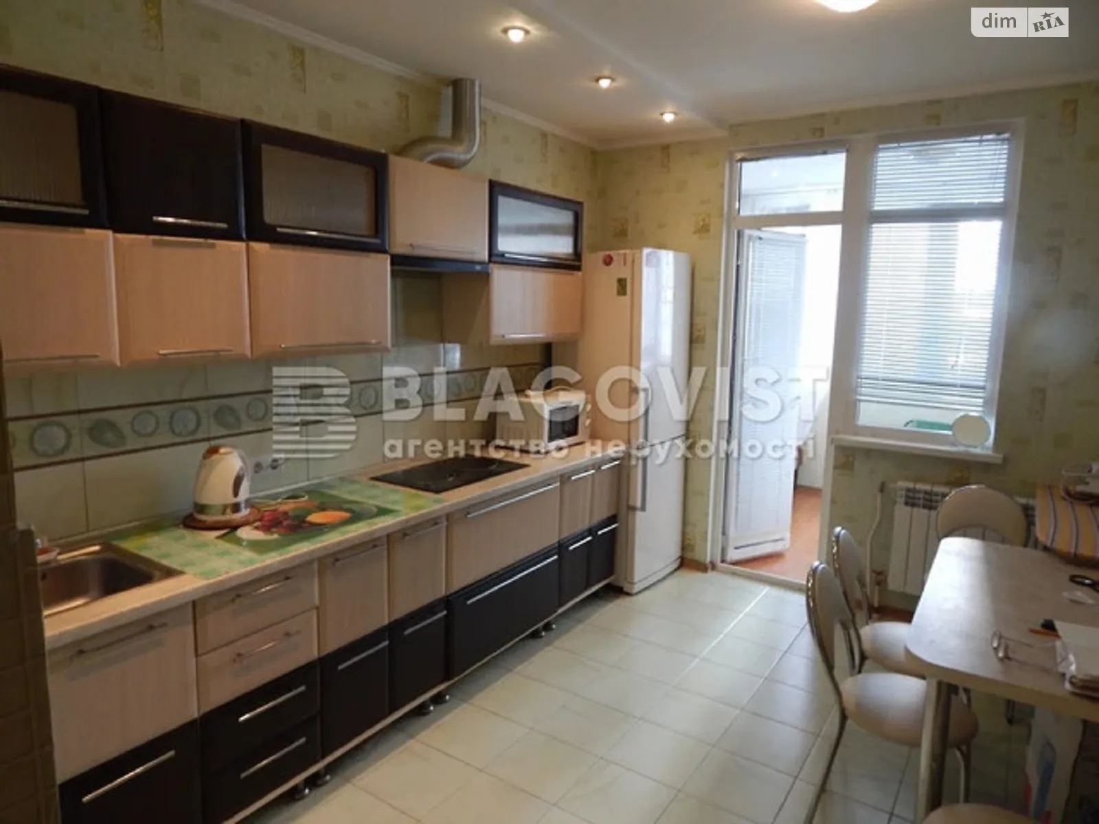 Продается 1-комнатная квартира 61 кв. м в Киеве, ул. Гетьмана Вадима, 1Б - фото 1