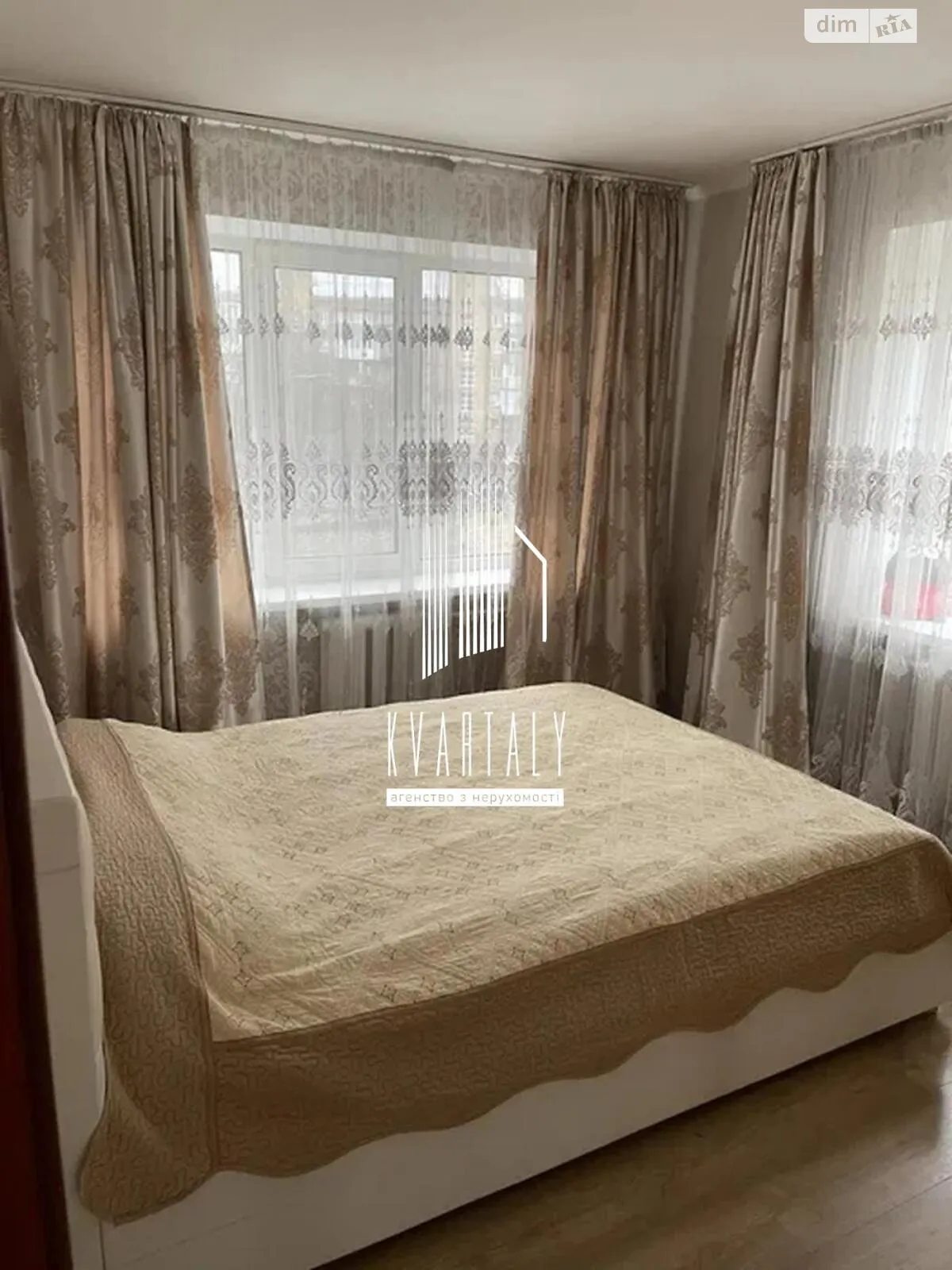 Здається в оренду 1-кімнатна квартира 47 кв. м у Києві, пров. Леопольда Ященка(Василя Жуковського), 4 - фото 1