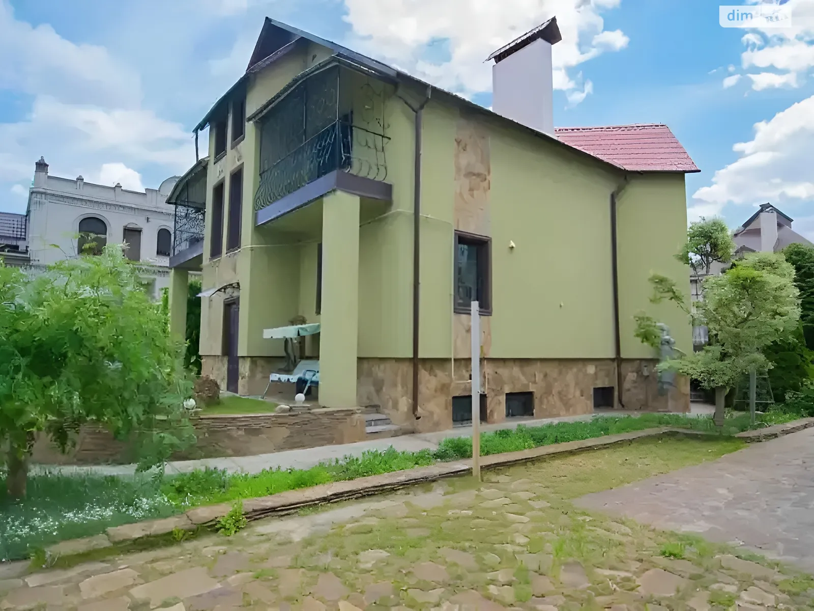 Продается дом на 2 этажа 320 кв. м с верандой, цена: 170000 $ - фото 1