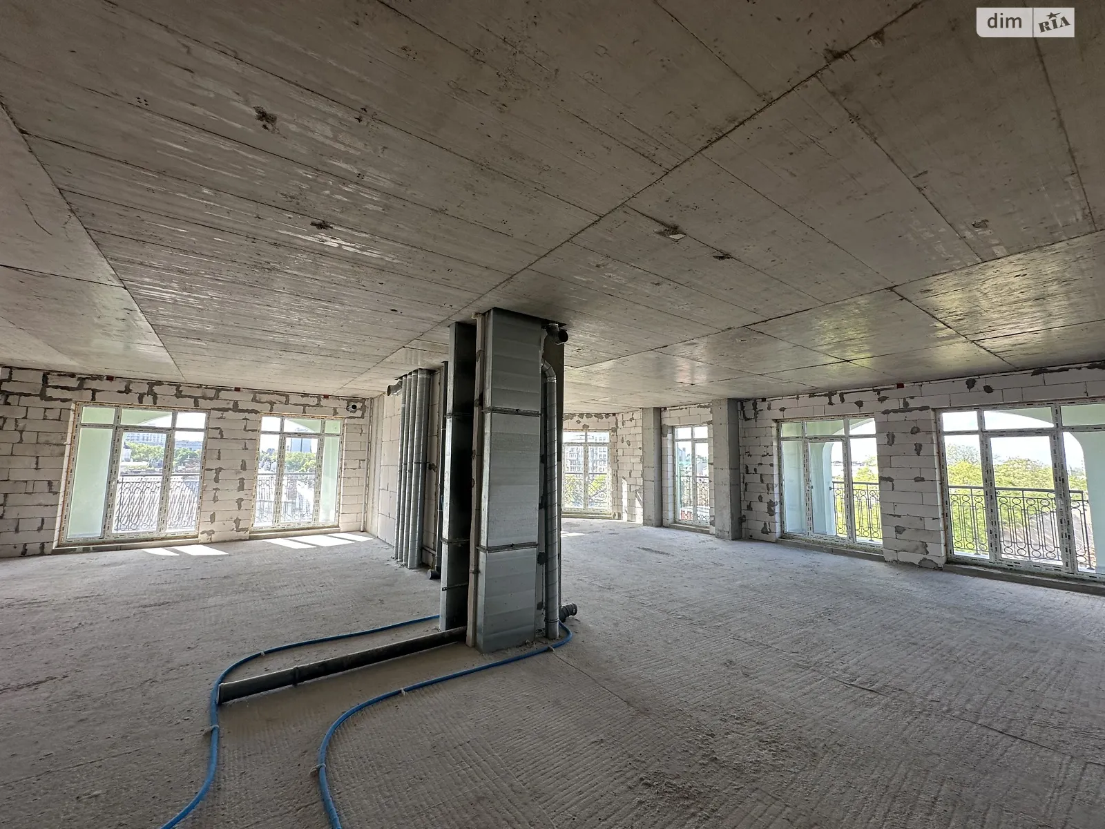 Продається 4-кімнатна квартира 142 кв. м у Одесі, вул. Гімназична, 13 - фото 1