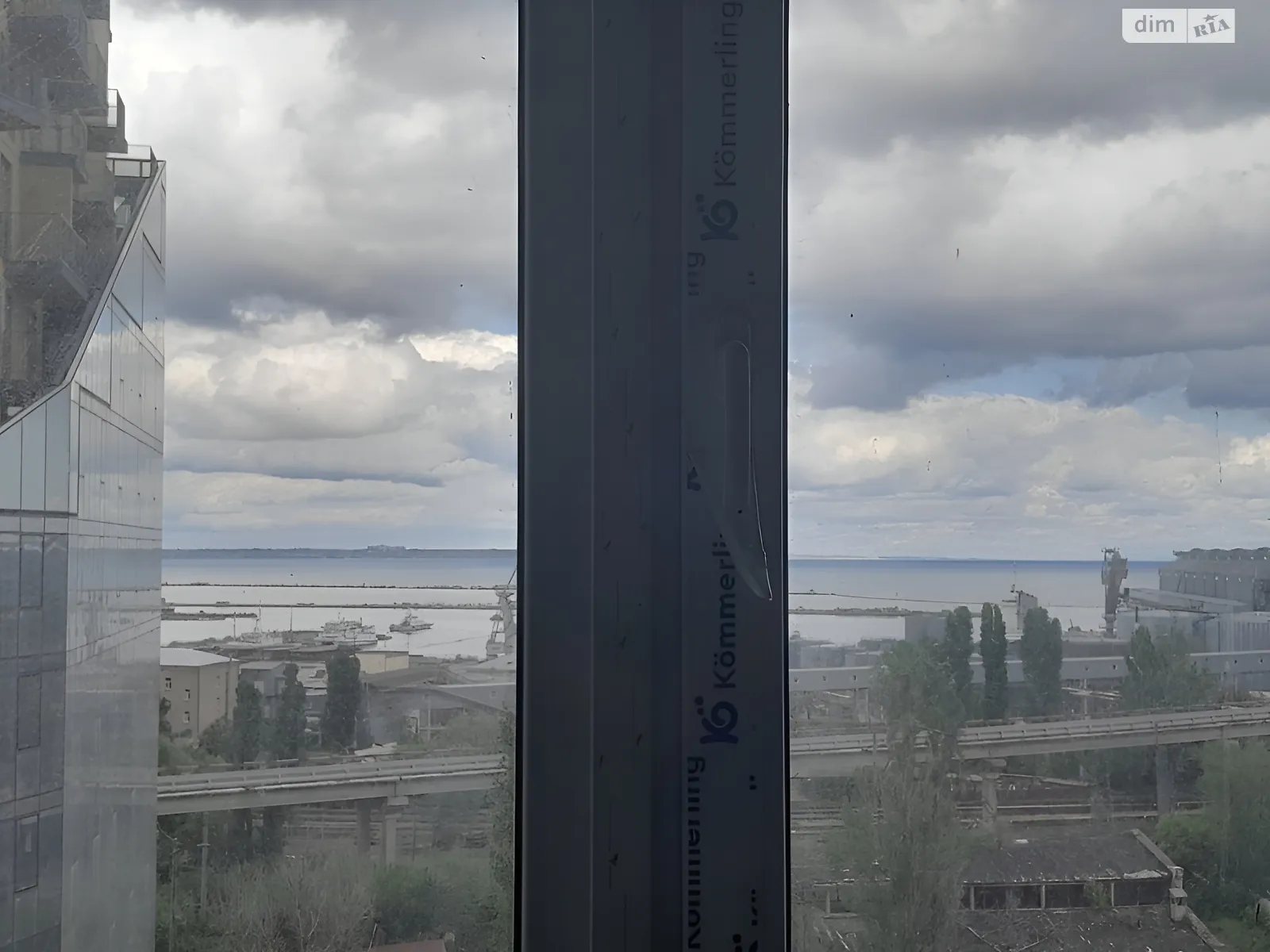 Продается 2-комнатная квартира 74 кв. м в Одессе, ул. Софиевская, 1А - фото 1