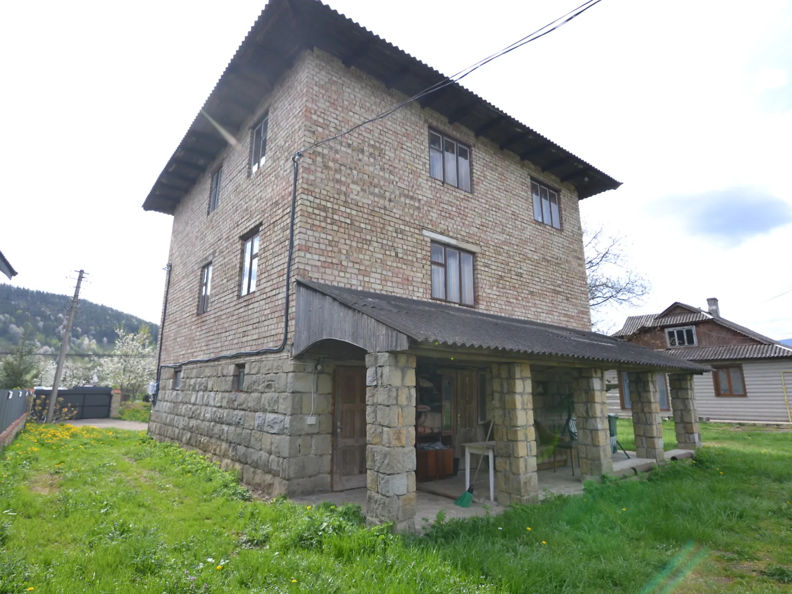 Продається будинок 4 поверховий 209.1 кв. м з ділянкою, цена: 295000 $ - фото 1