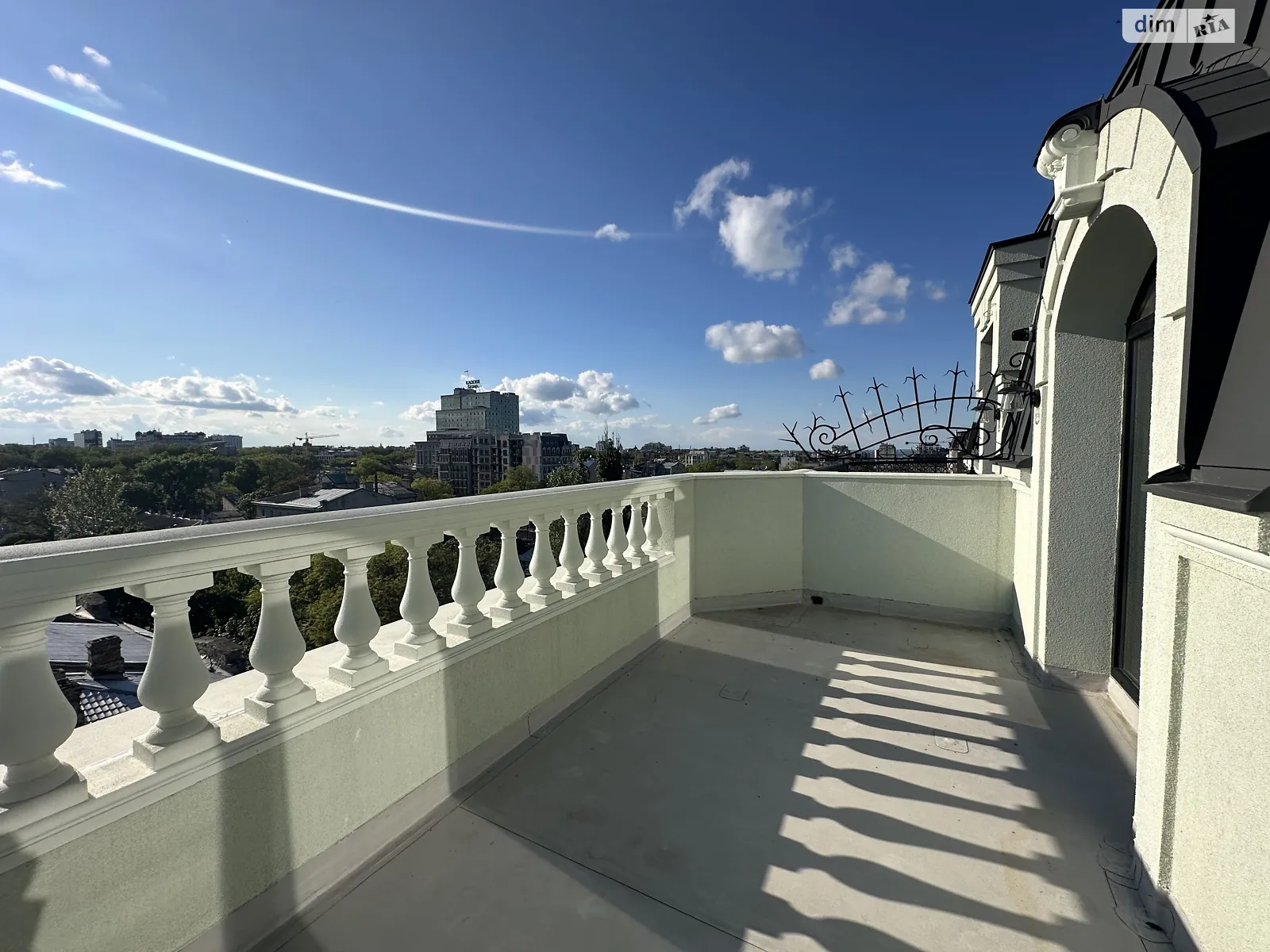 Продается 2-комнатная квартира 86.9 кв. м в Одессе, ул. Гимназическая, 13 - фото 1